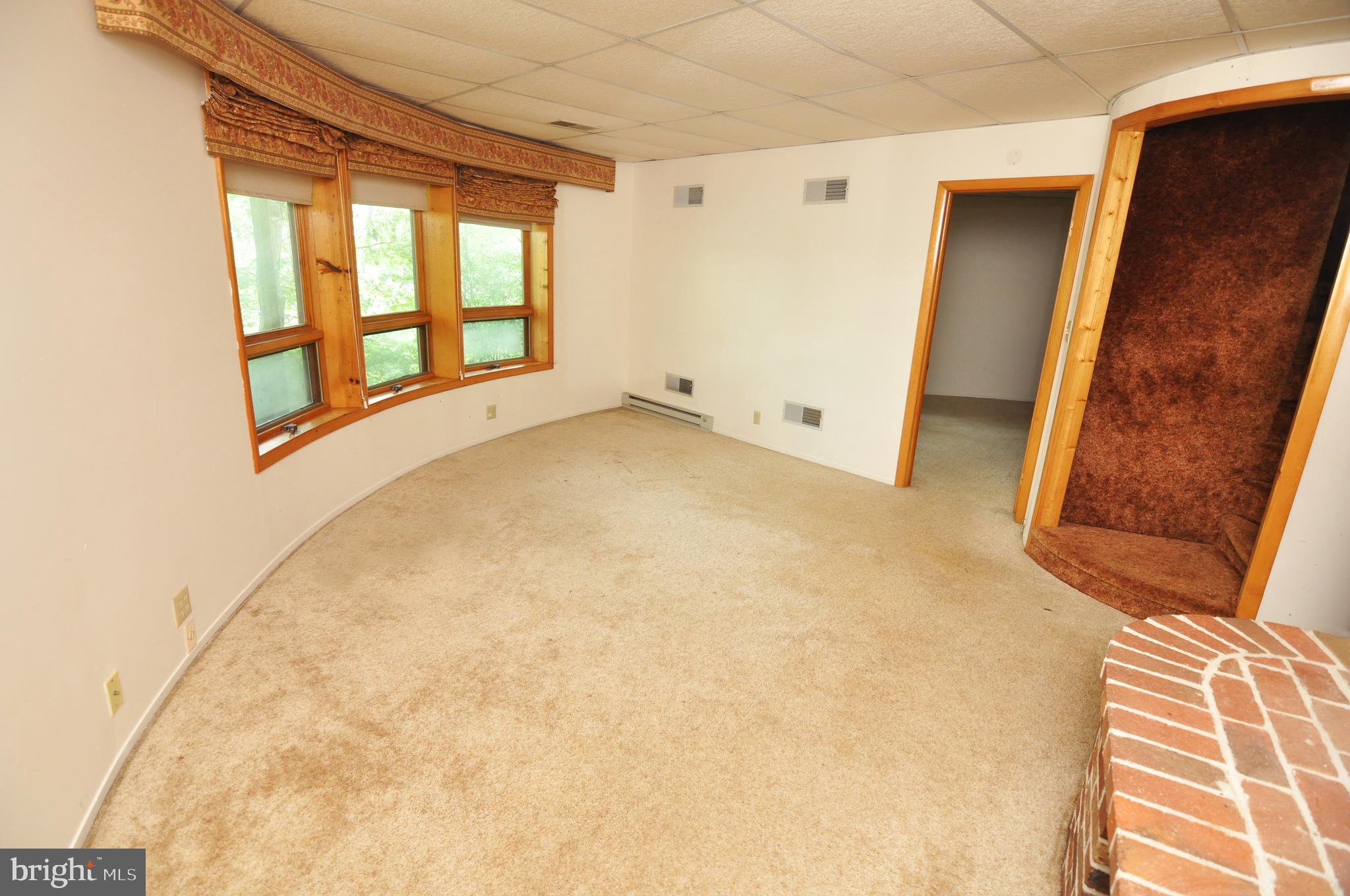 LAKE HOLIDAY ESTATES - Residential Lease