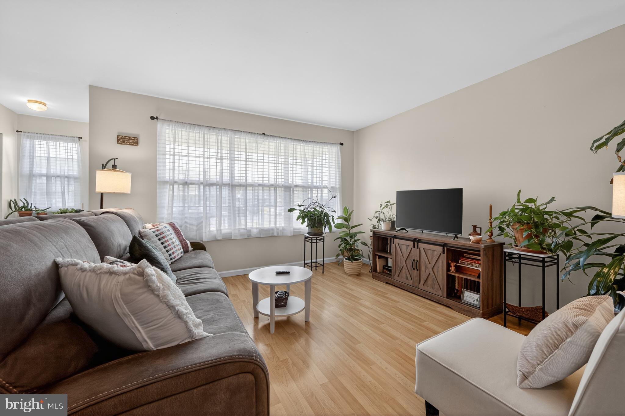 112 WASHINGTON COURT