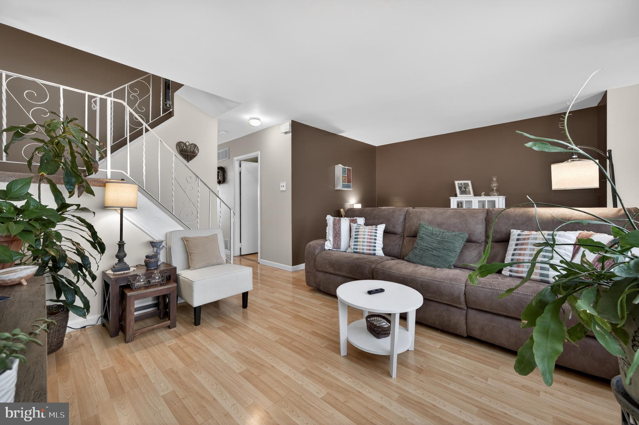 112 WASHINGTON COURT