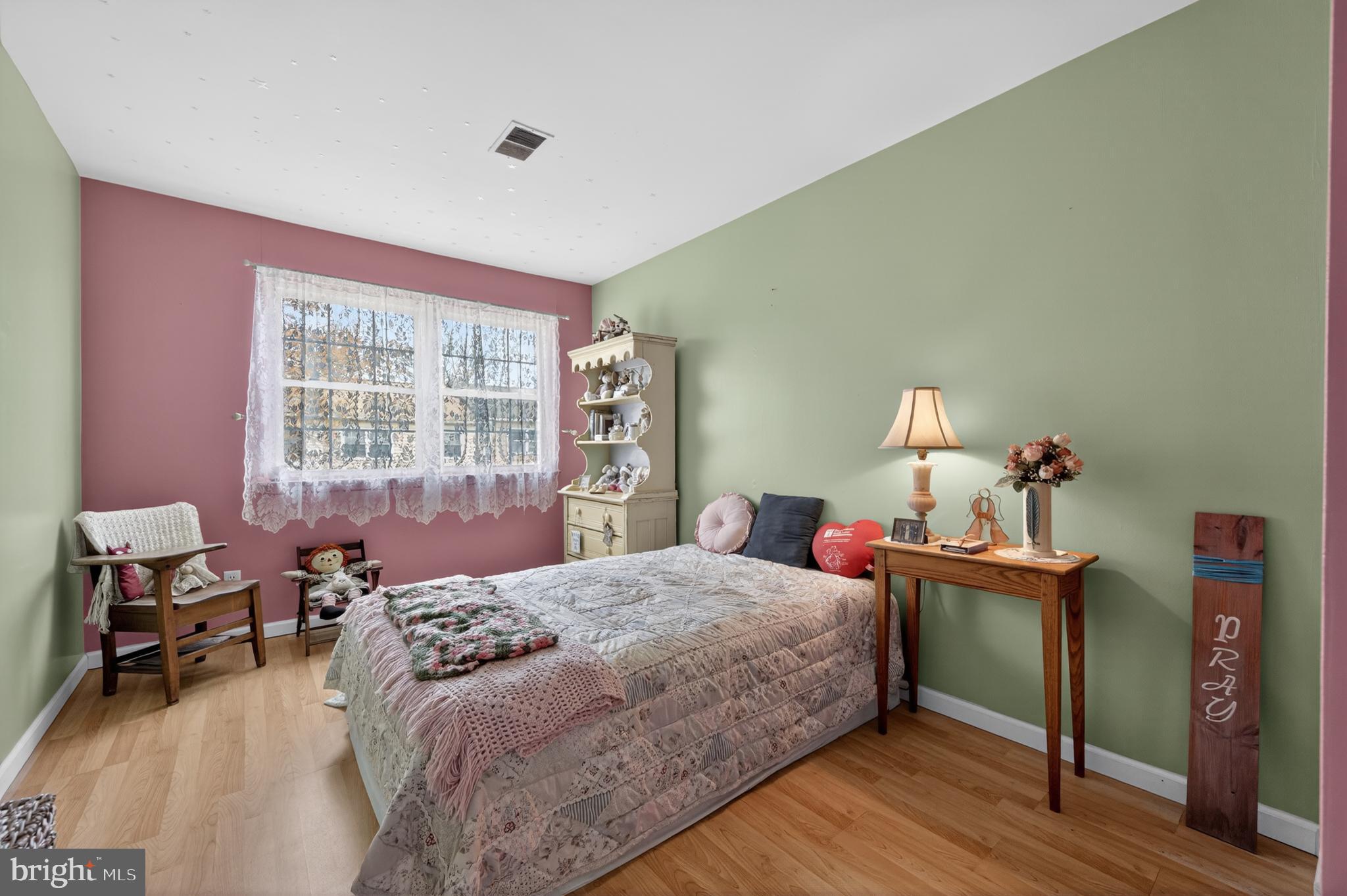 INDEPENDENCE SQ - Residential