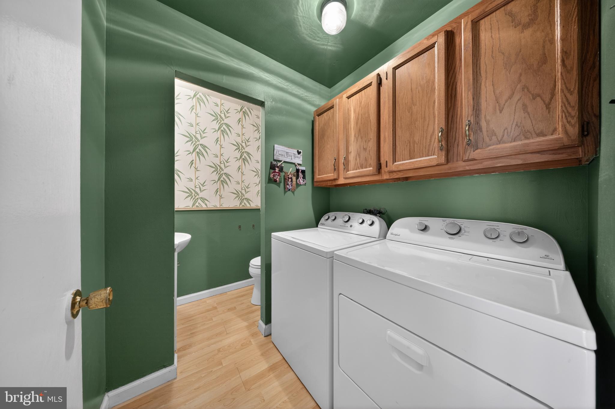 INDEPENDENCE SQ - Residential