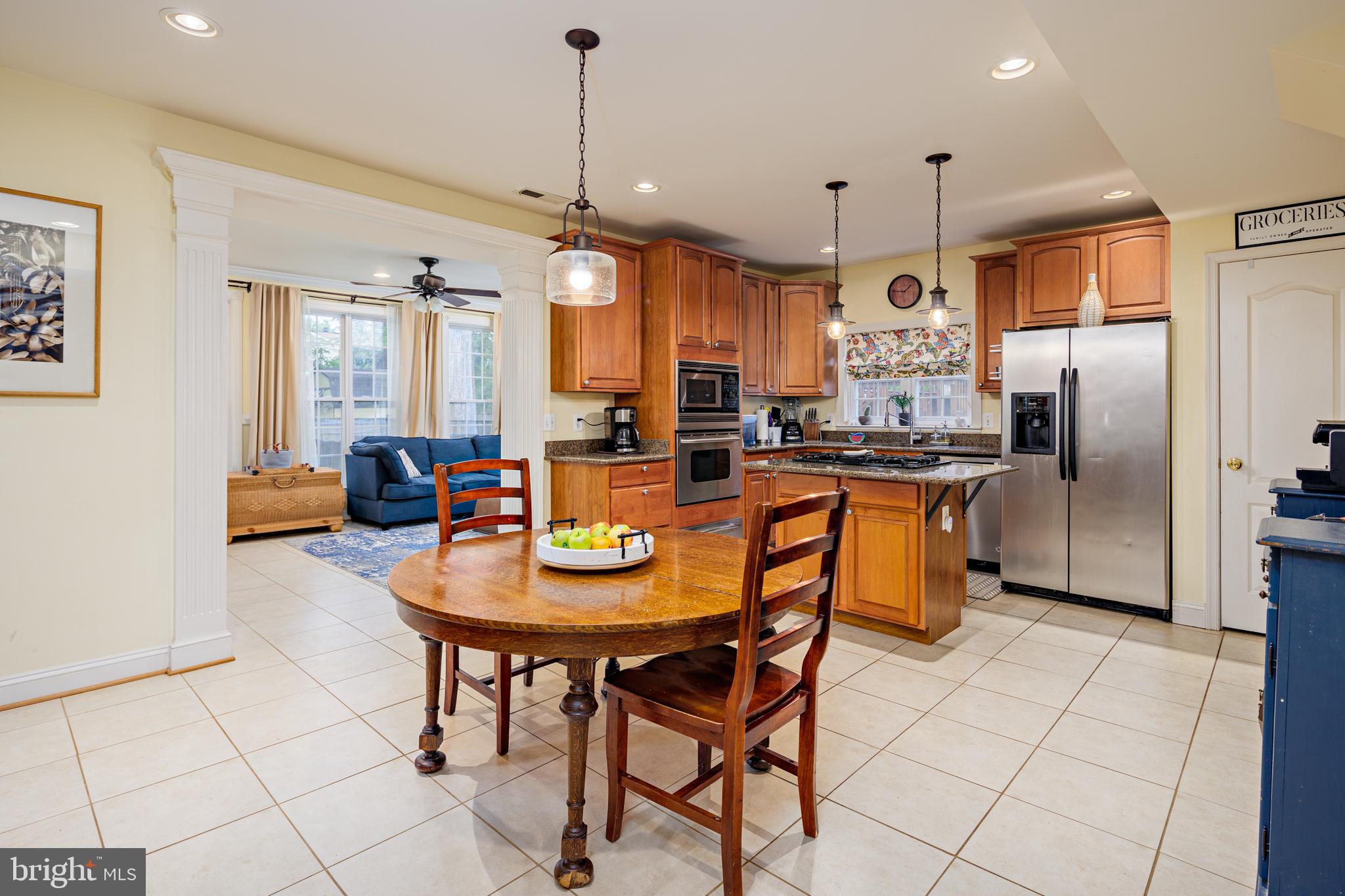 LAKE EVESHAM - Residential Lease