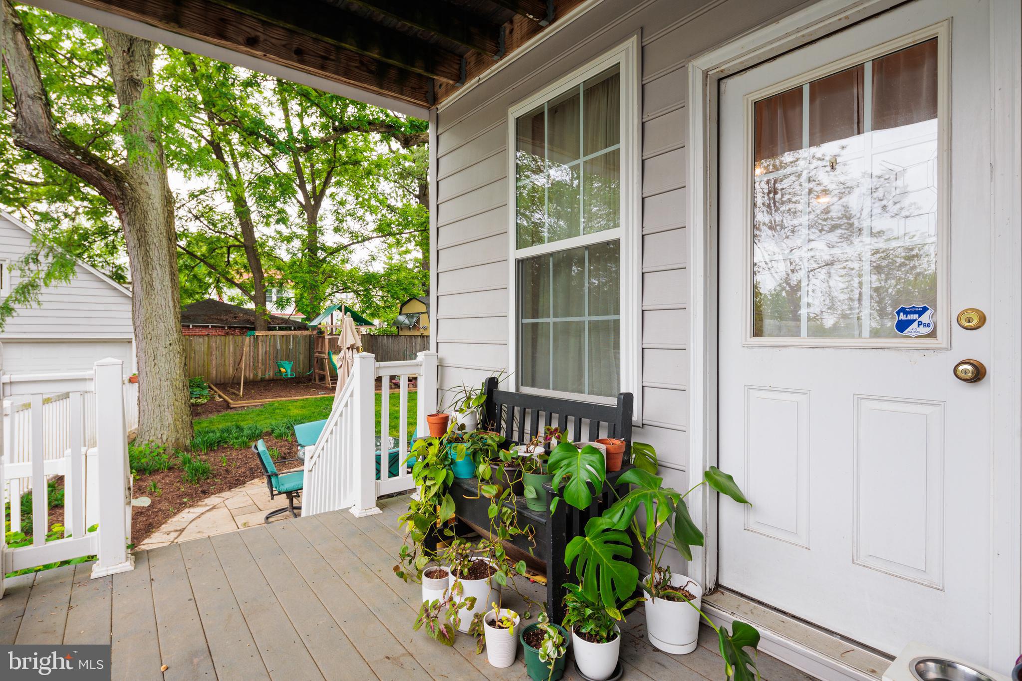 LAKE EVESHAM - Residential Lease