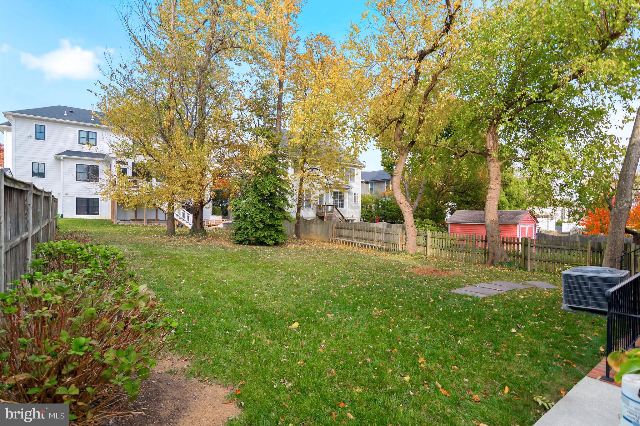 ARLINGTON - Residential Lease