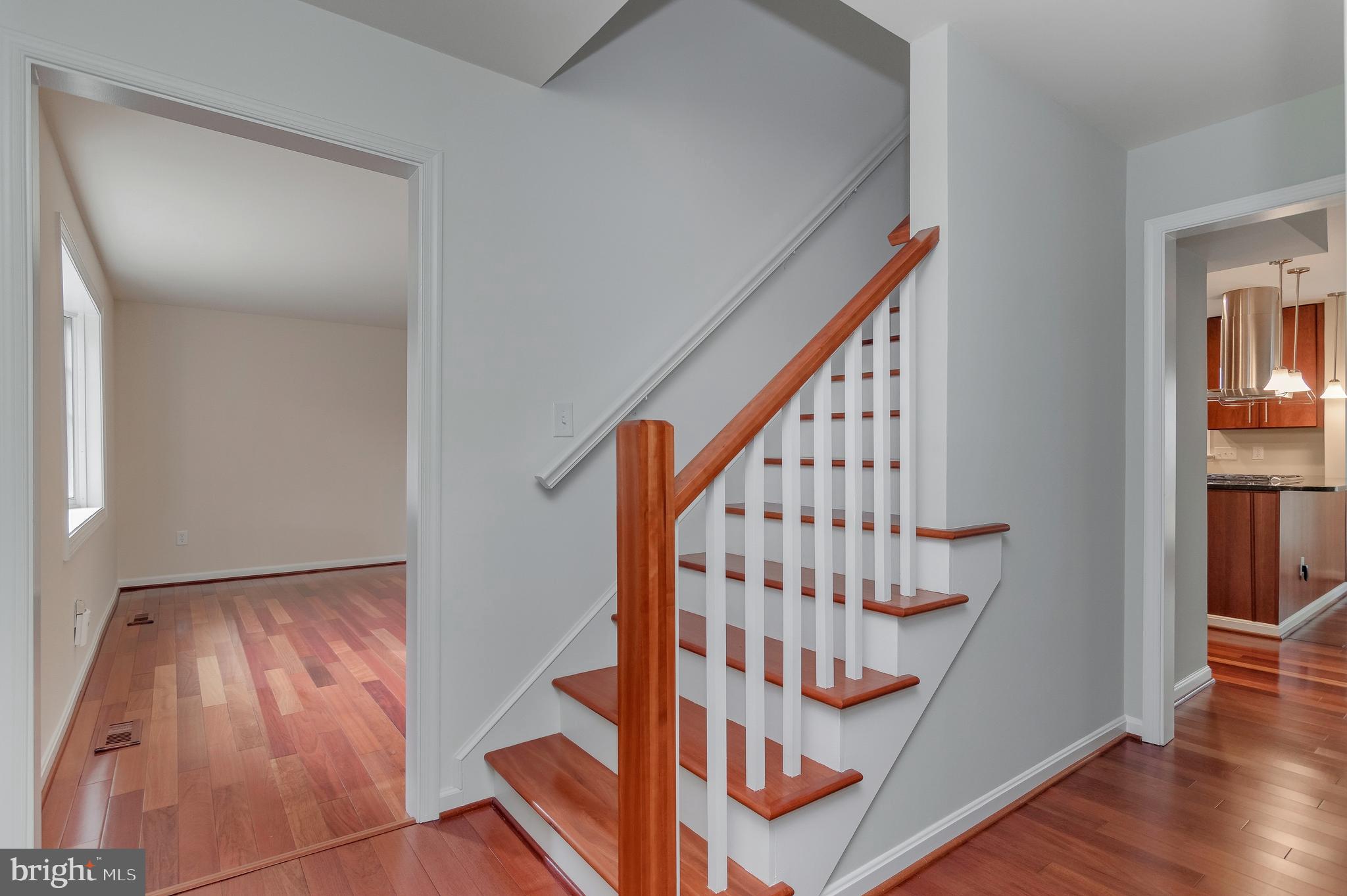 ARLINGTON - Residential Lease