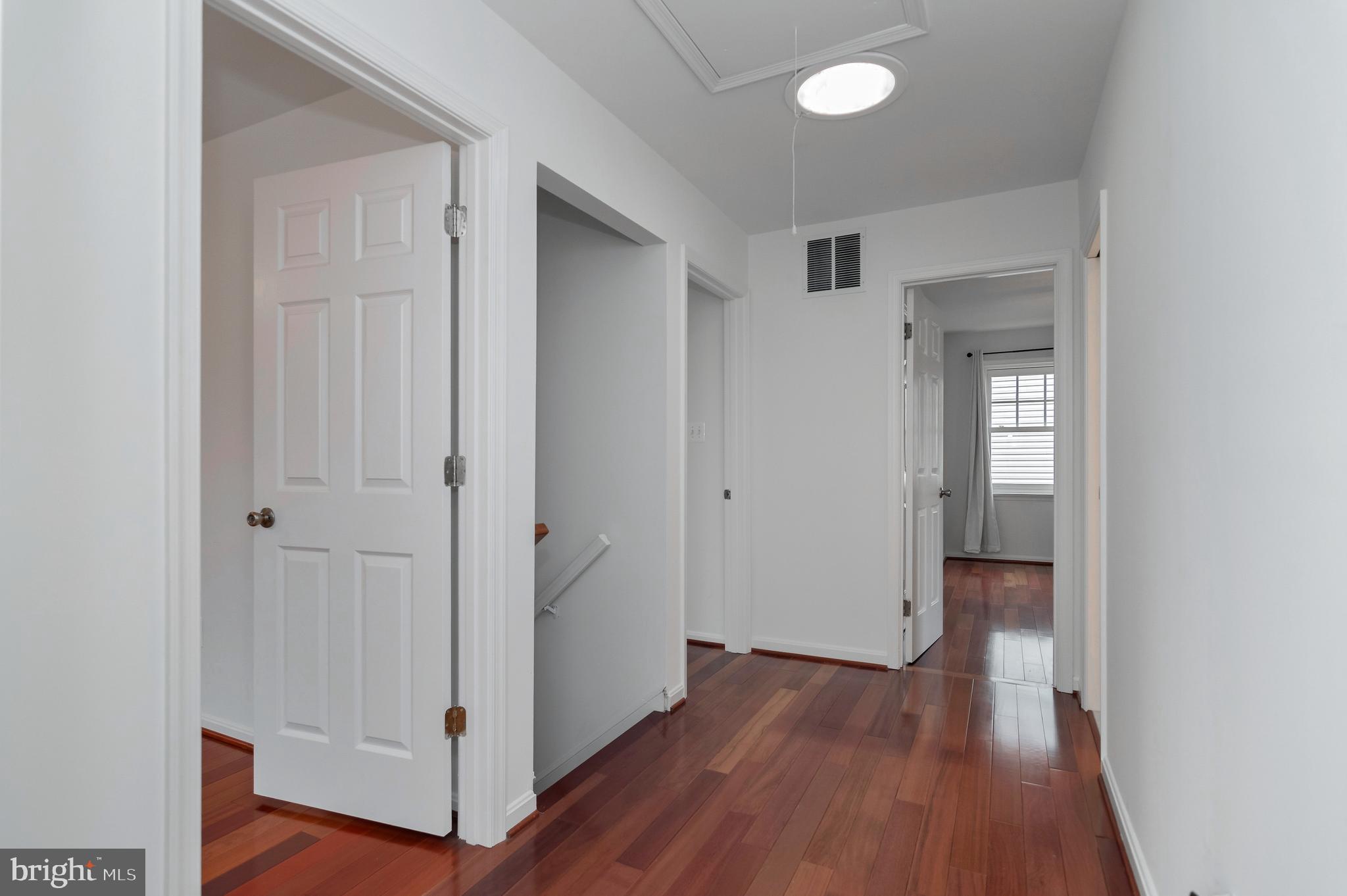 ARLINGTON - Residential Lease