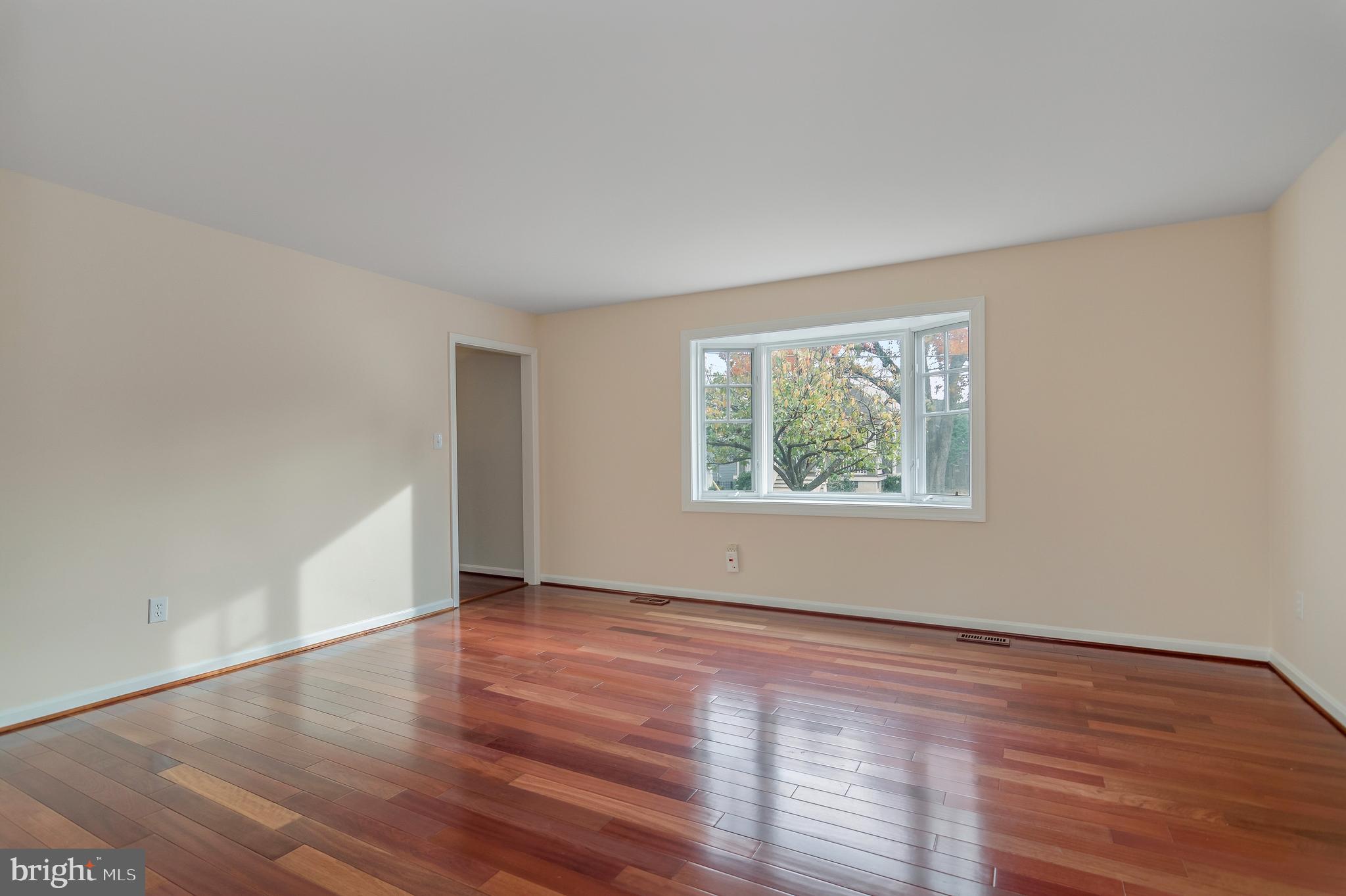 ARLINGTON - Residential Lease