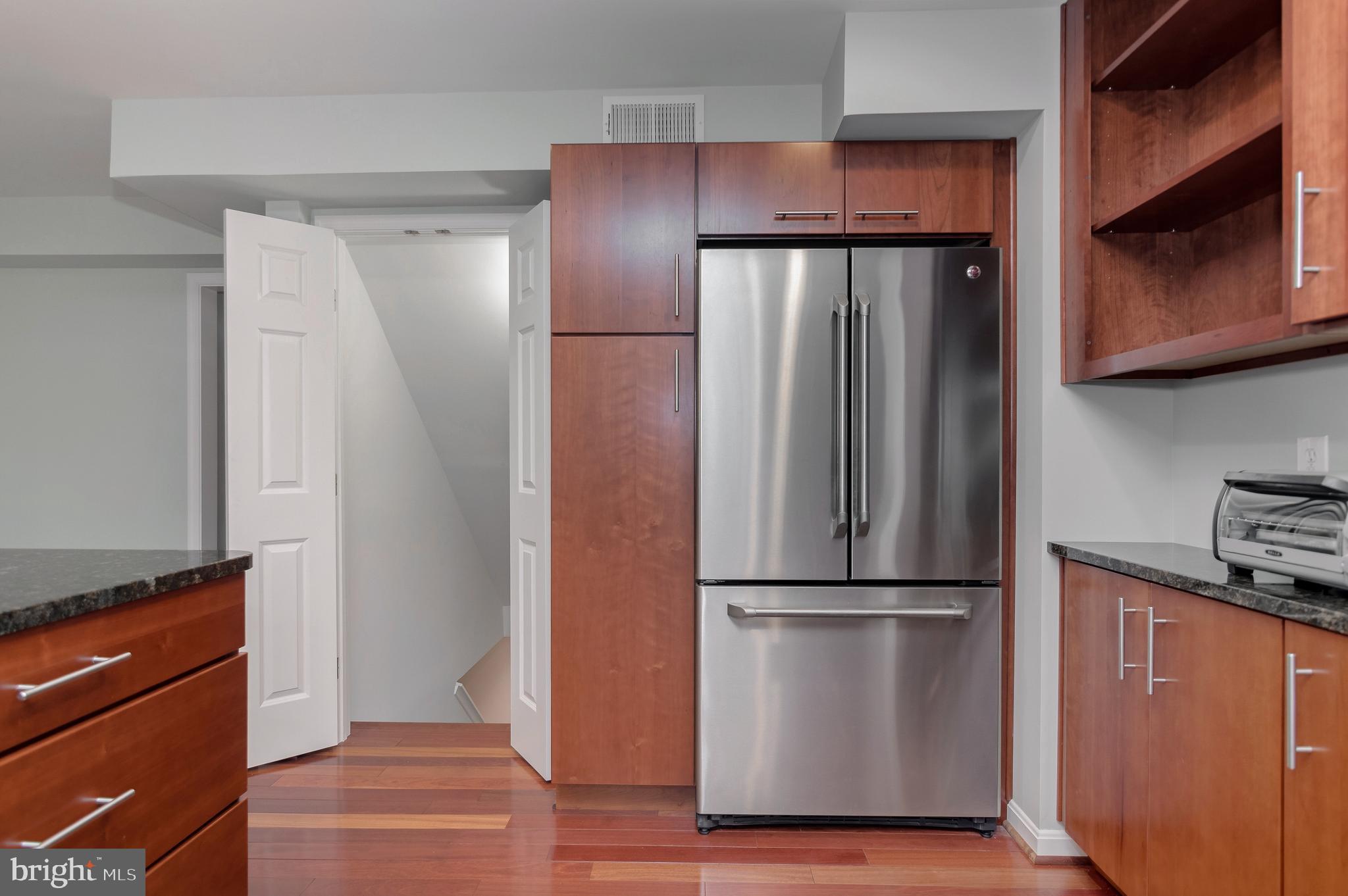 ARLINGTON - Residential Lease