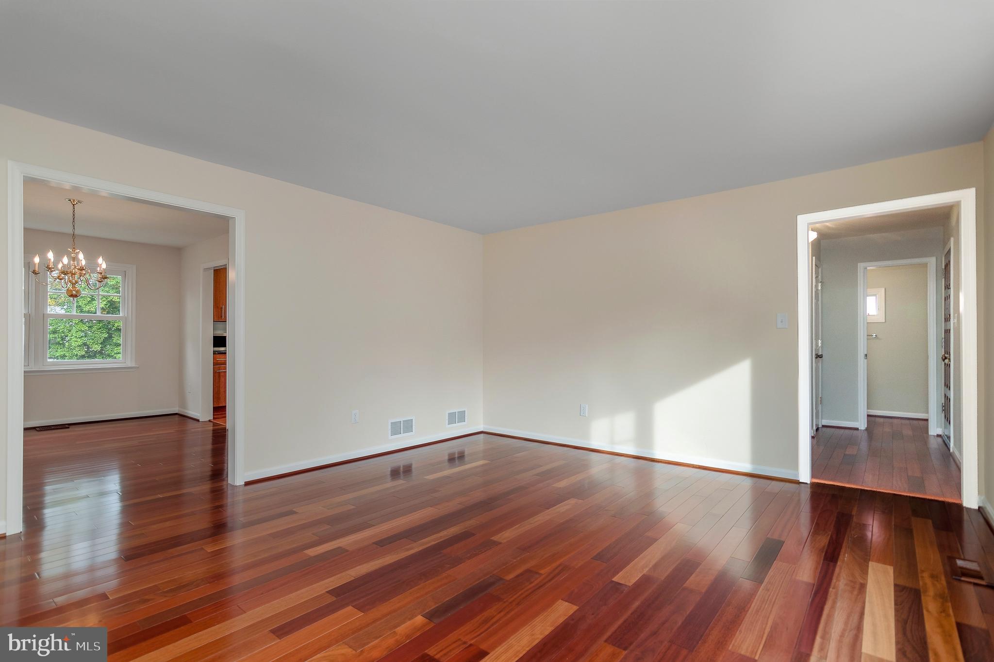 ARLINGTON - Residential Lease