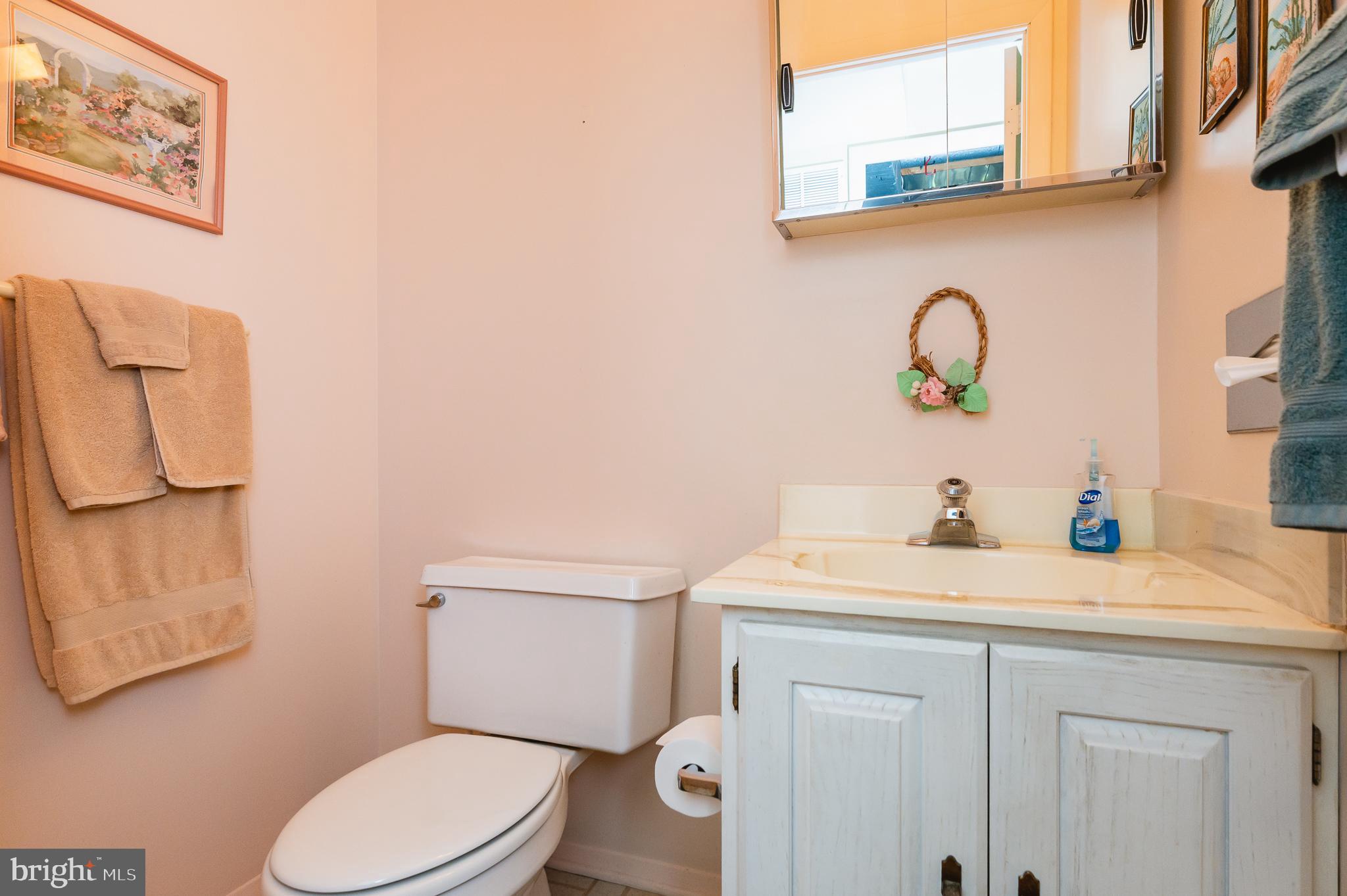 SILVER LAKE - Residential