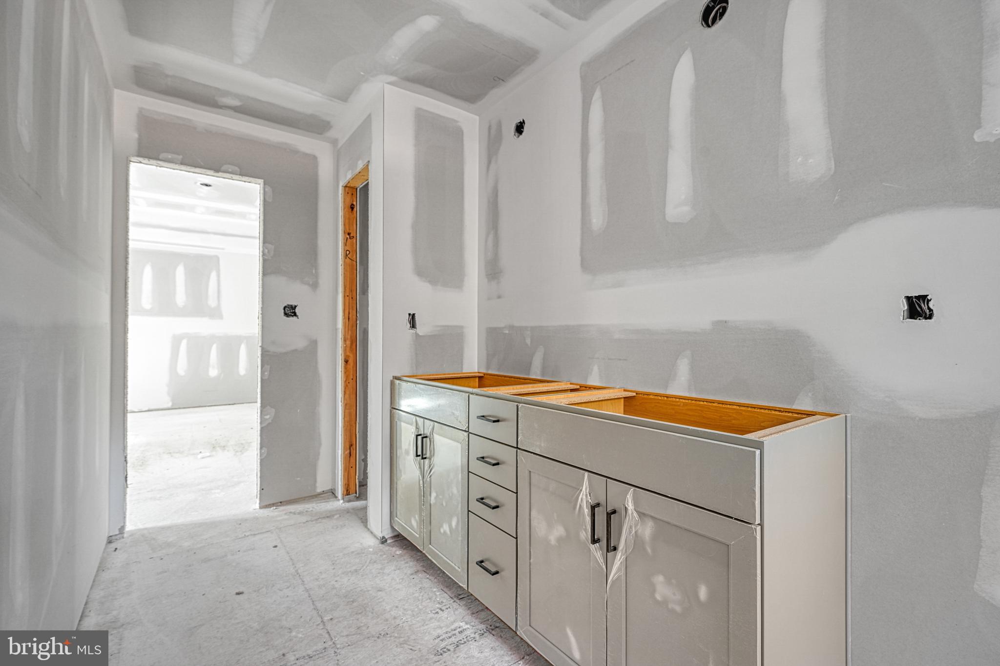 BLUE WATER - Residential