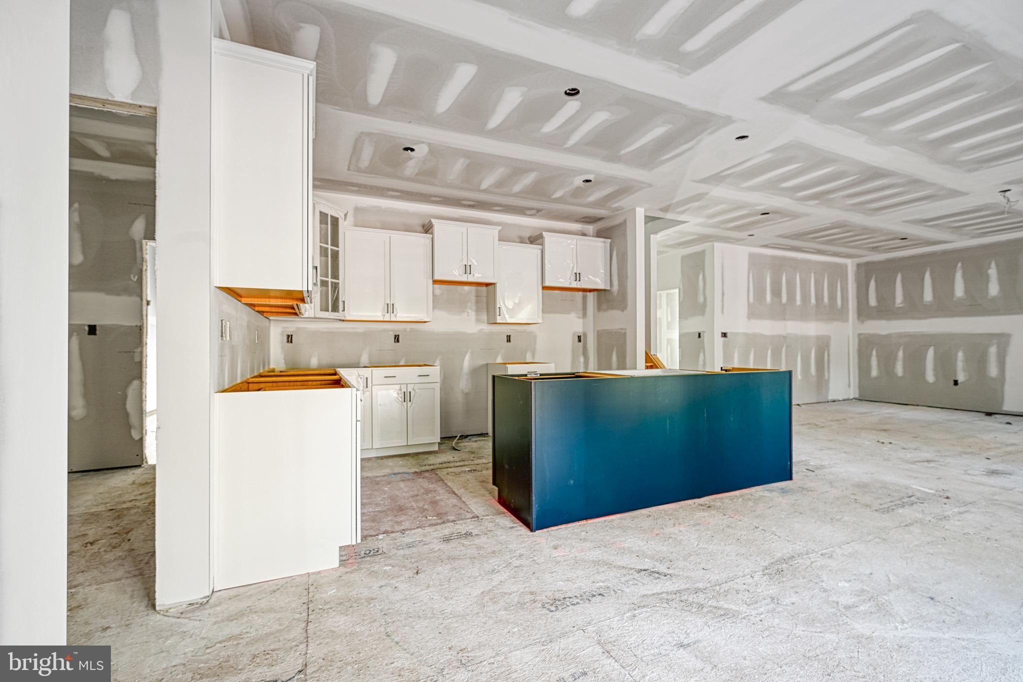 BLUE WATER - Residential