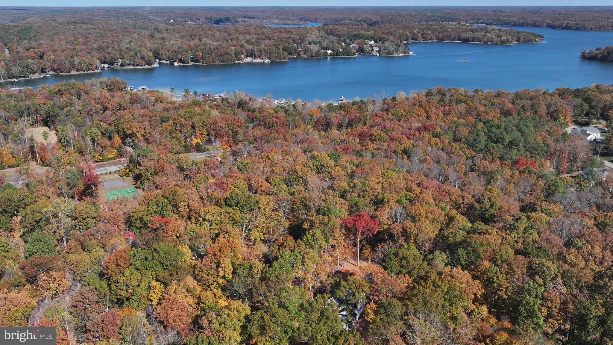 BLUE WATER - Residential