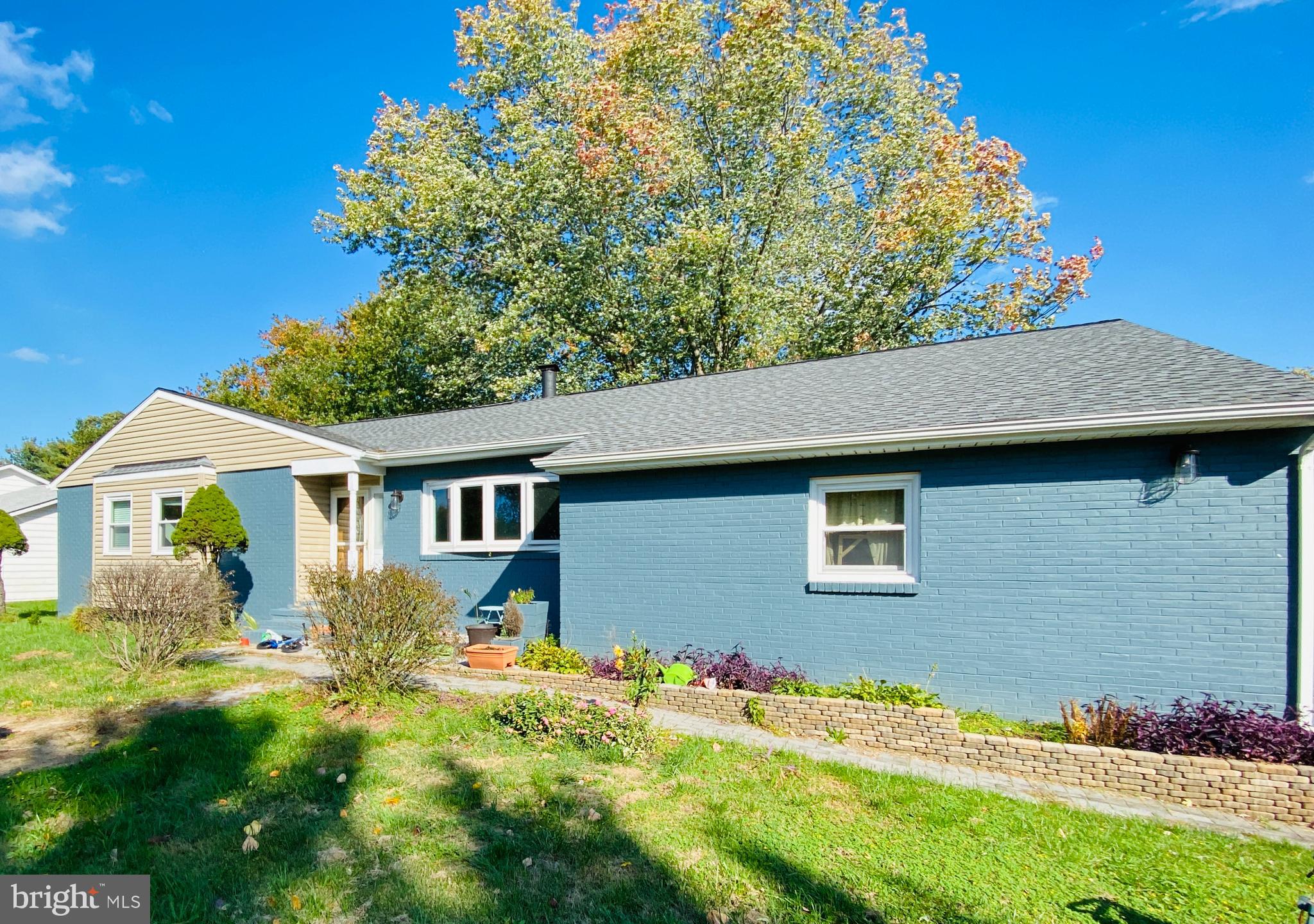 GRANTWOOD ACRES - Residential Lease