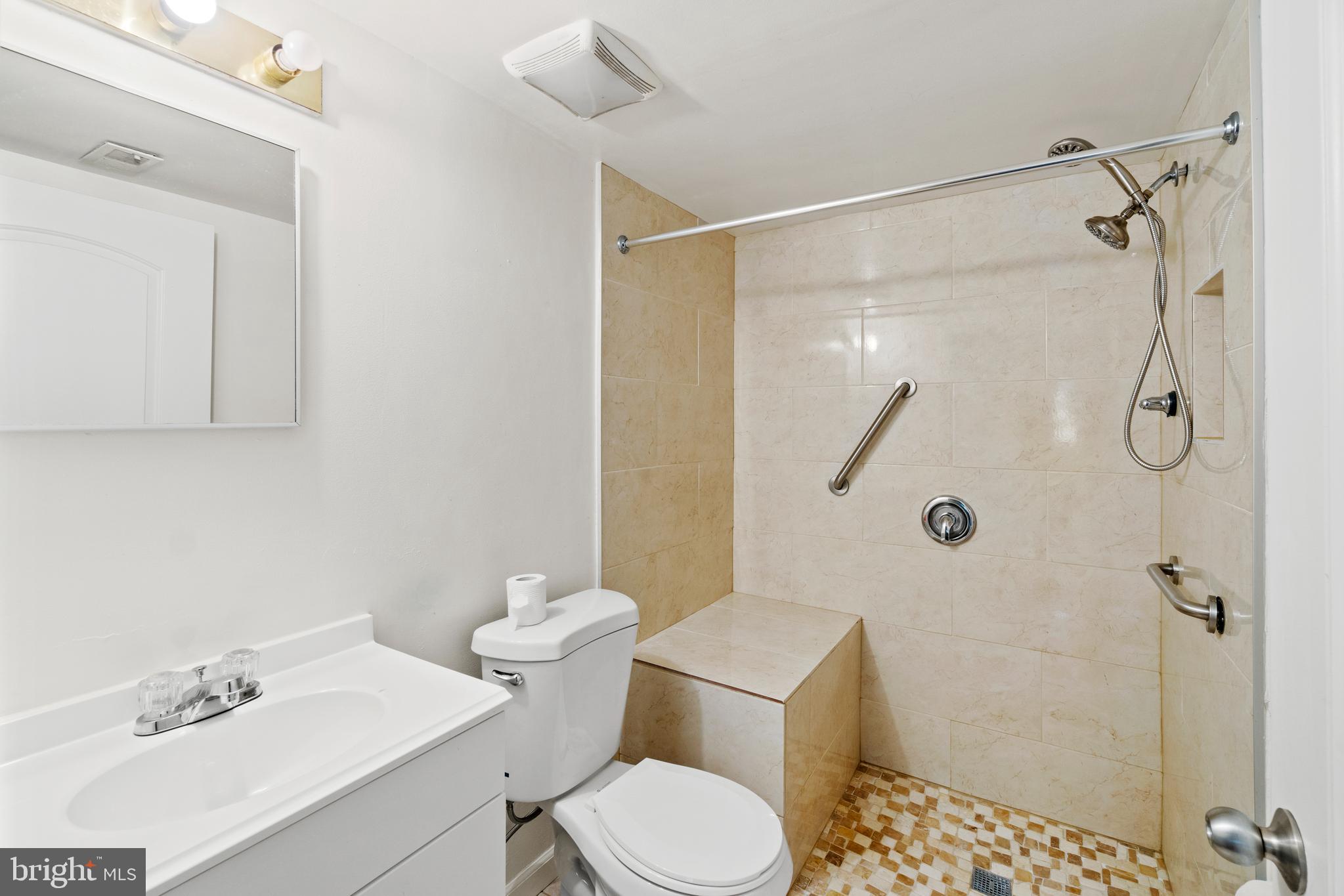 NORTH BEACH PARK - Residential