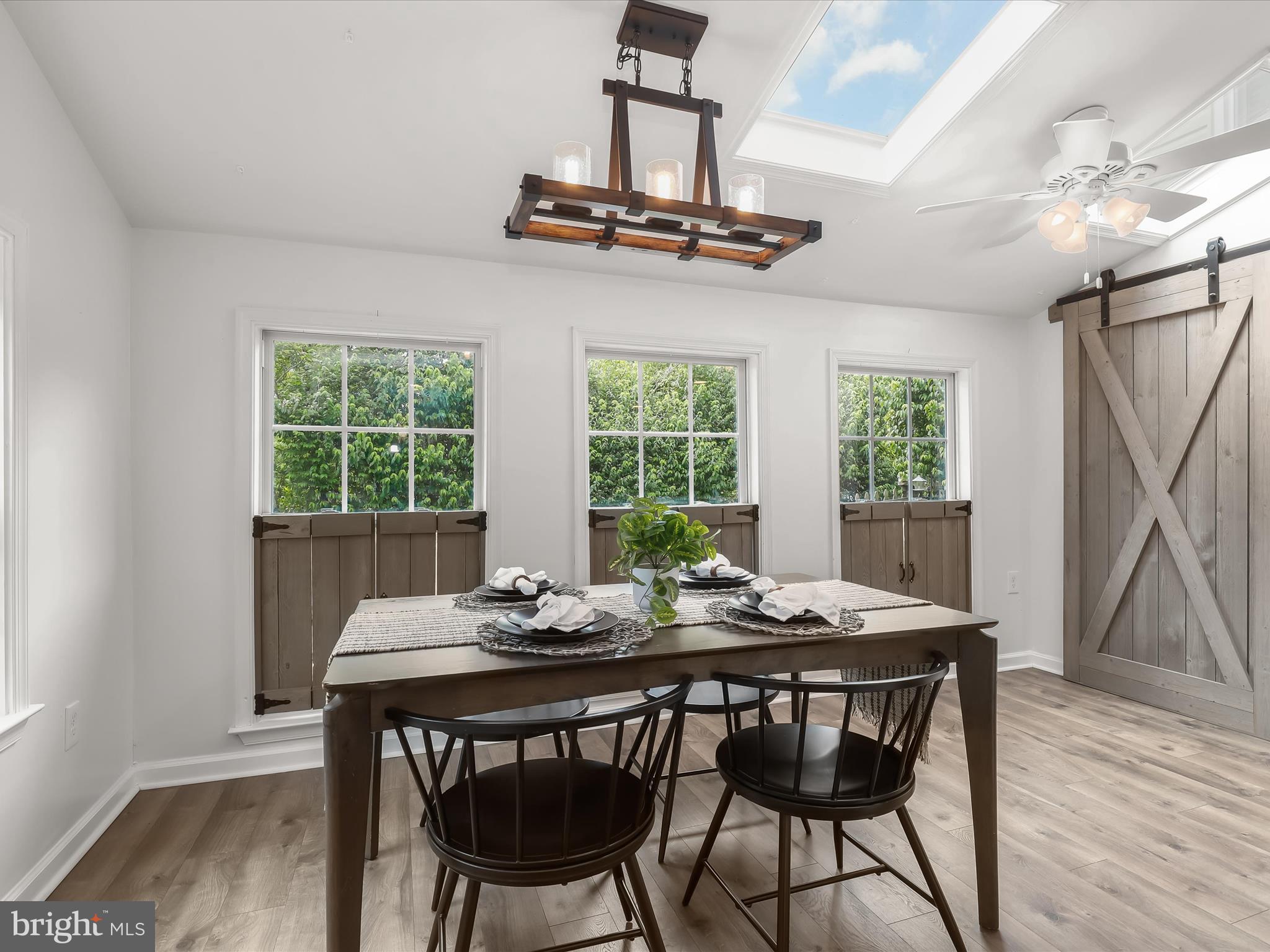 1501 LONG CORNER ROAD