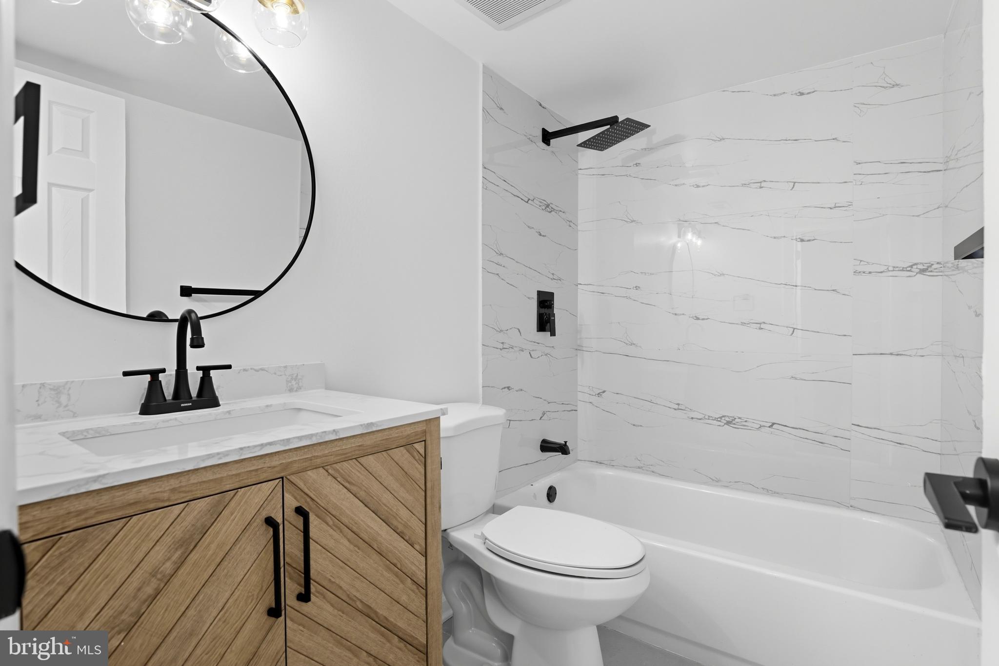 VILLAGE OF LONG REACH - Residential