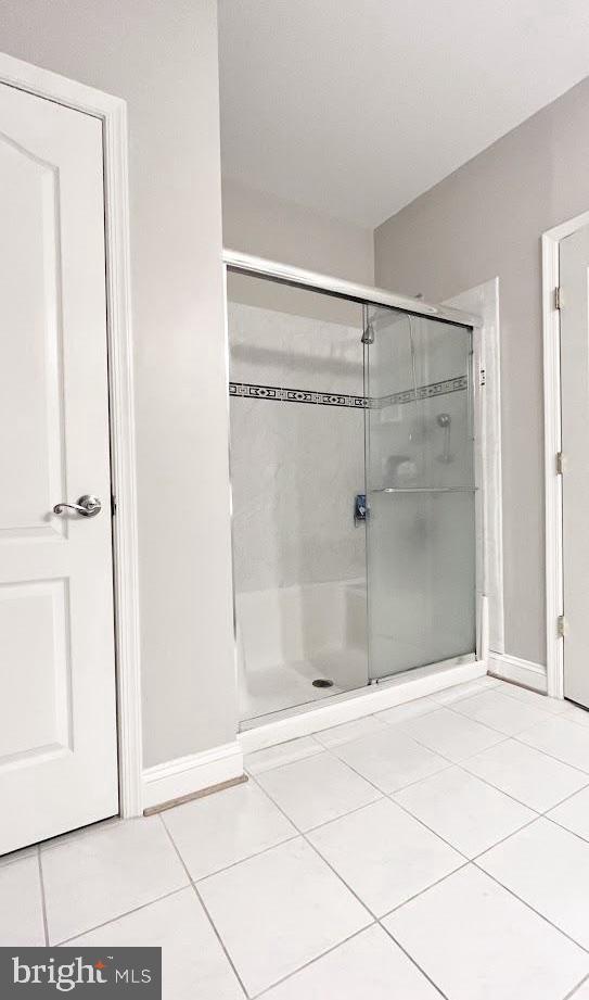 RIVER HILL - Residential Lease