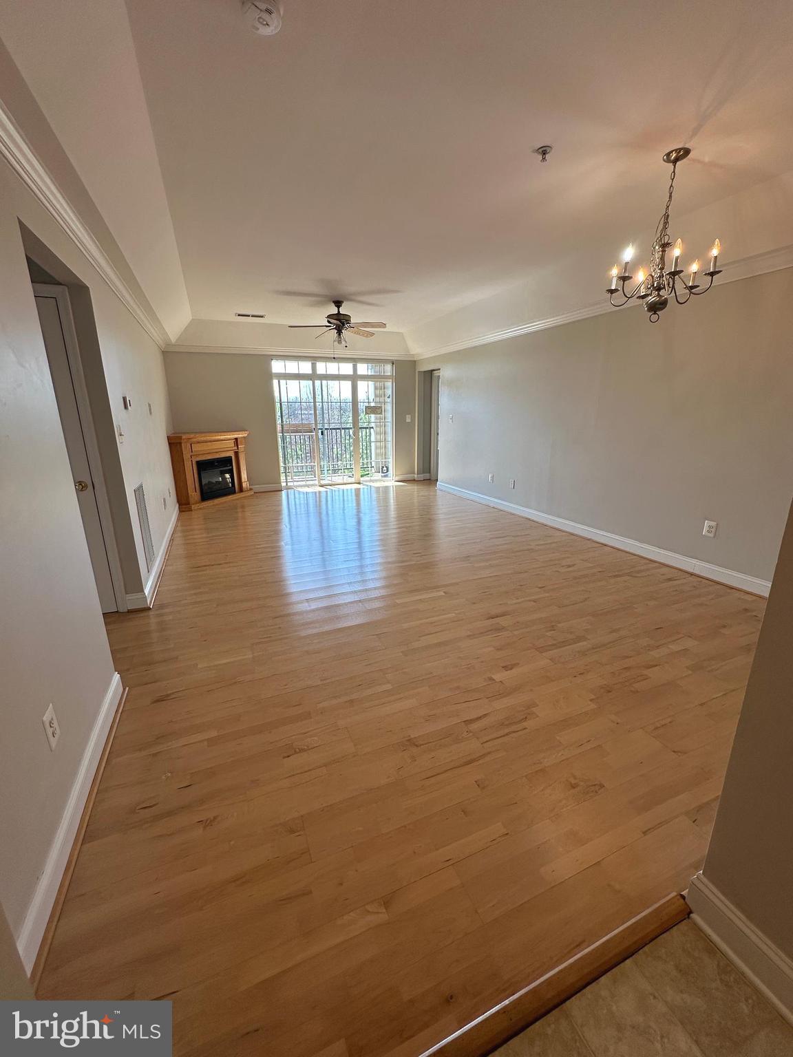 RIVER HILL - Residential Lease