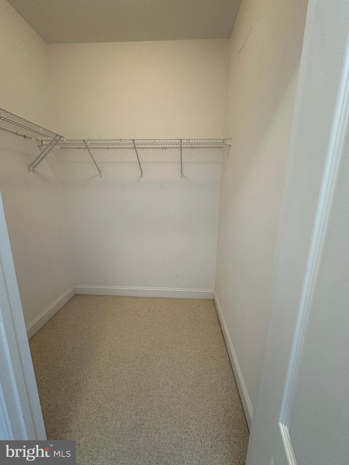 RIVER HILL - Residential Lease