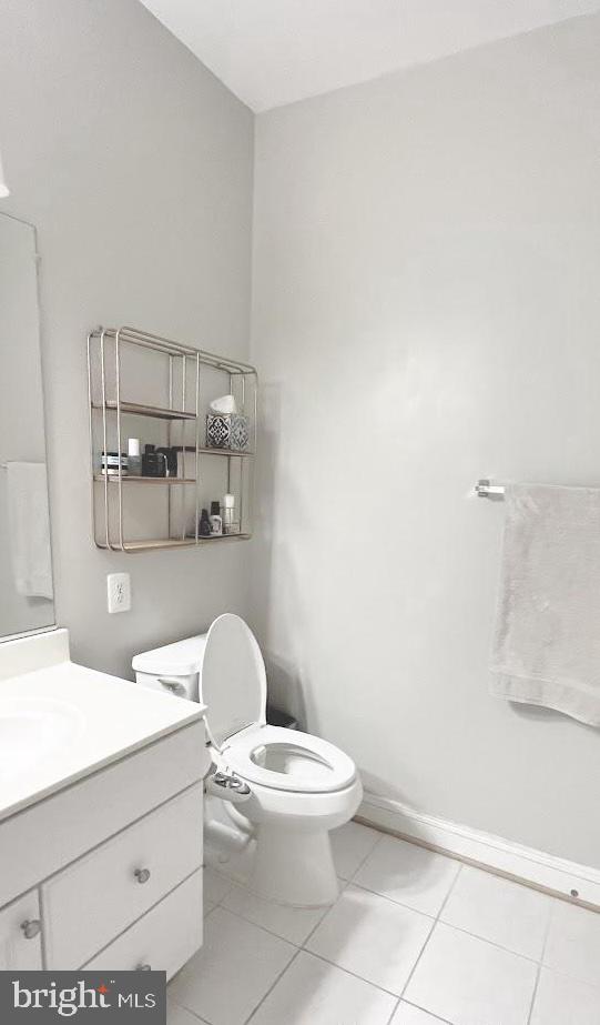 RIVER HILL - Residential Lease