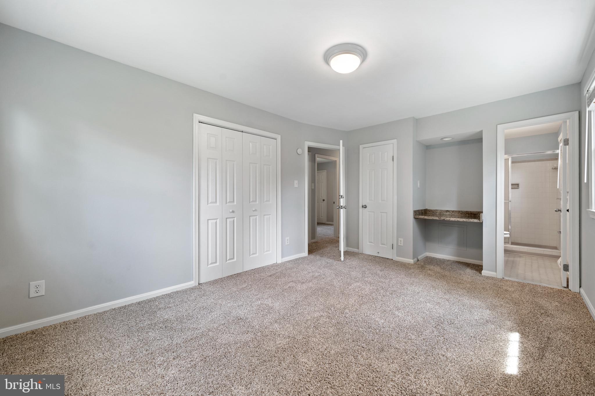 COUNTRY CLUB SOUTH - Residential