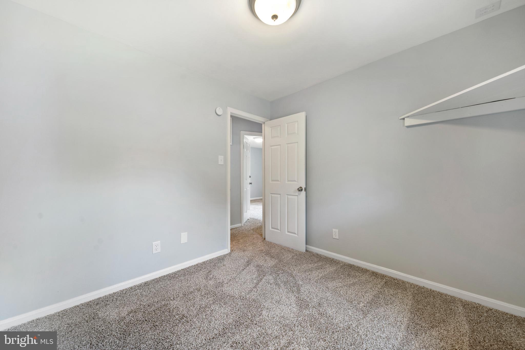 COUNTRY CLUB SOUTH - Residential