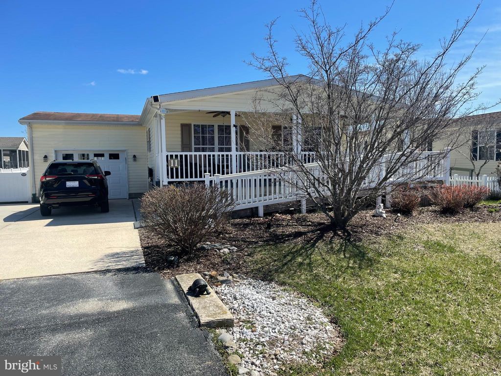 Photo of 11 Whitehaven Way, LEWES, DE 19958 (MLS # DESU2107976)