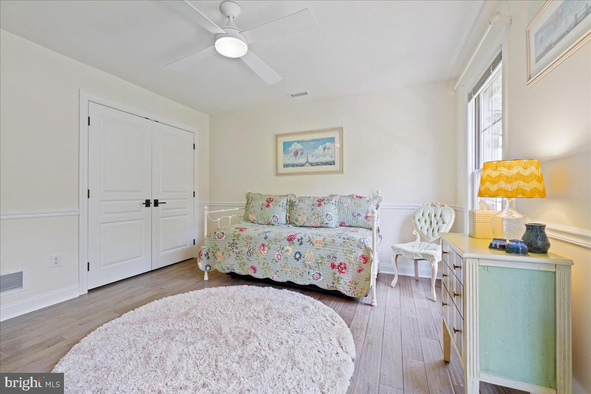 WEST HUNT - Residential
