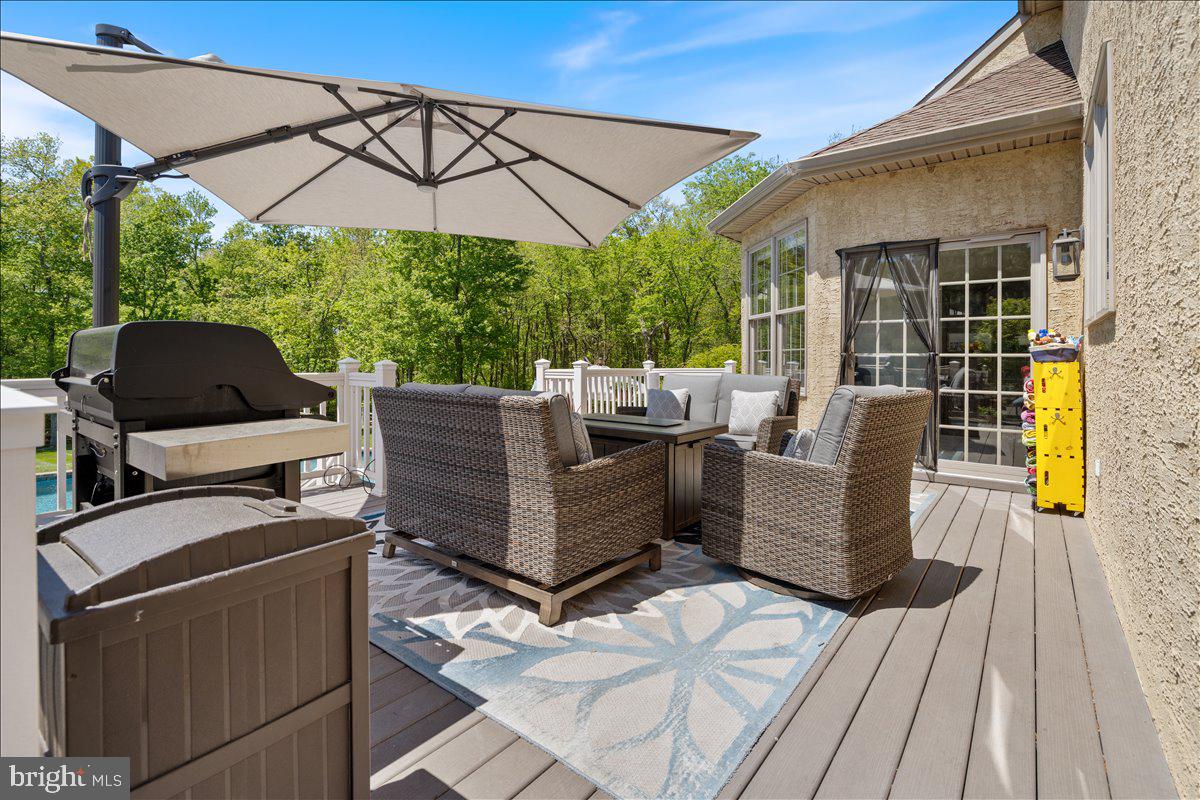 WEST HUNT - Residential