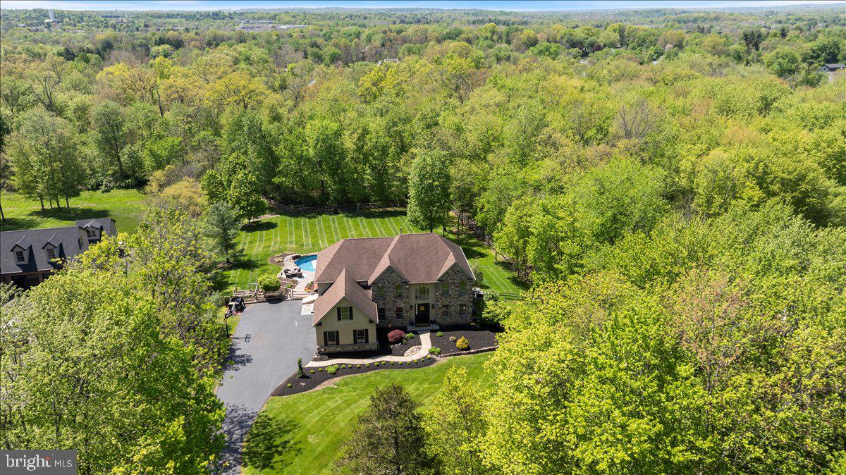 WEST HUNT - Residential