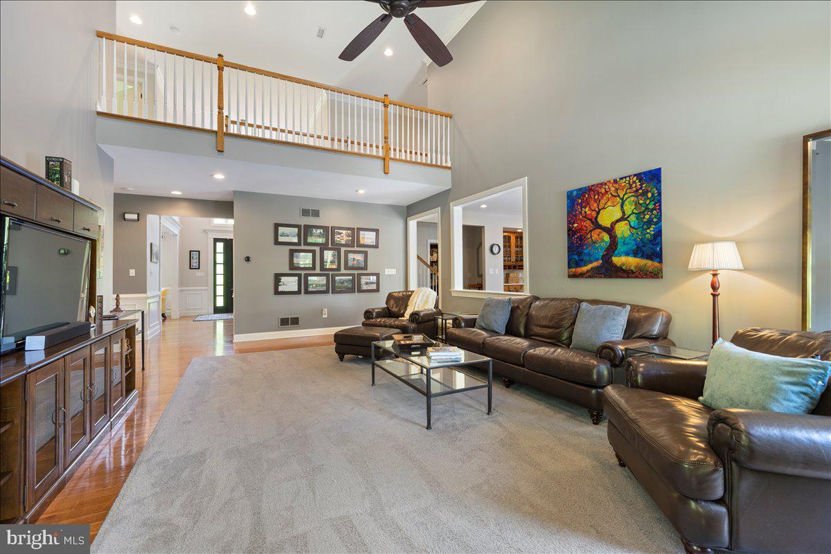 WEST HUNT - Residential
