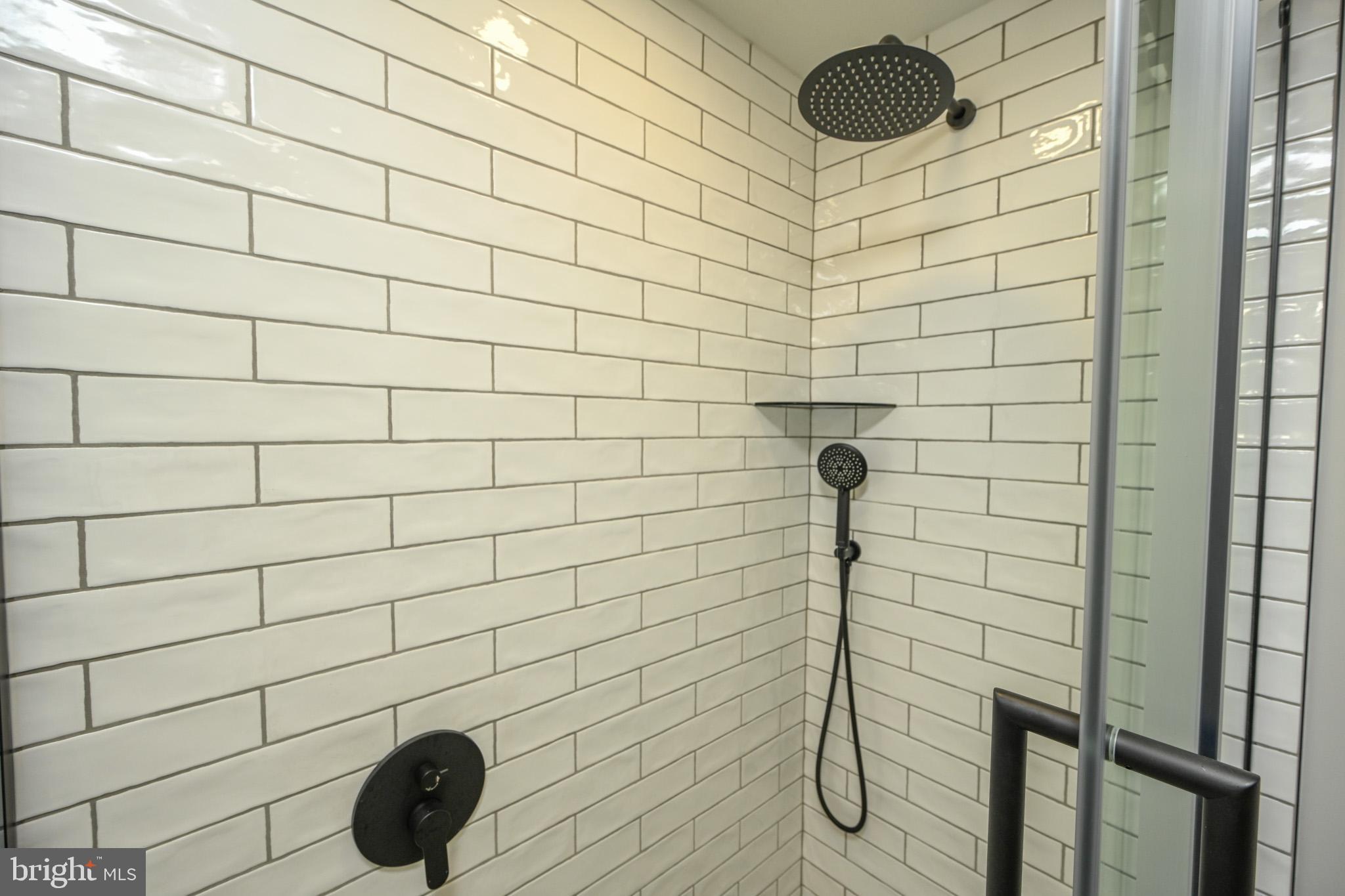 MCCOMAS BEACH - Residential