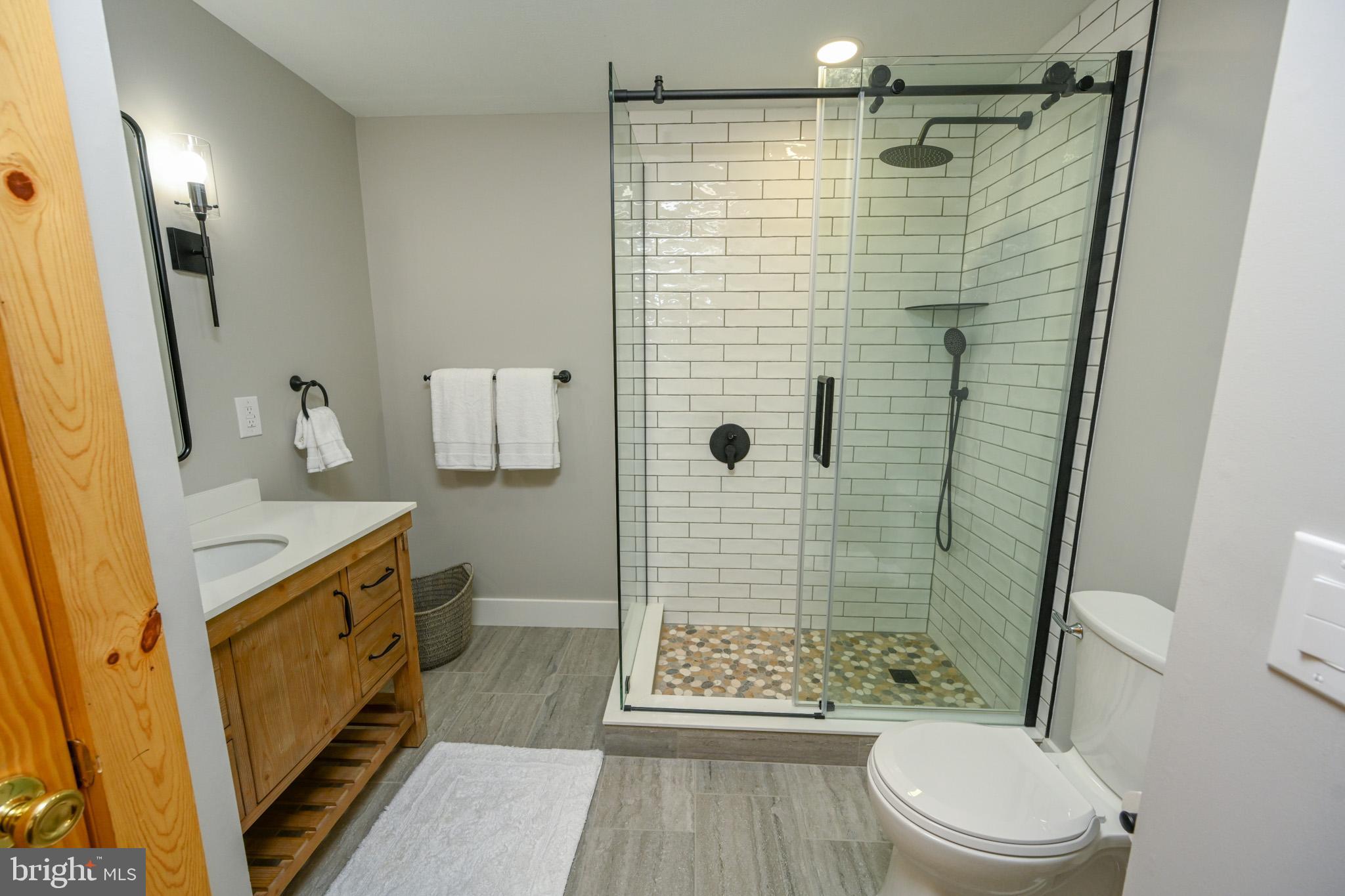 MCCOMAS BEACH - Residential