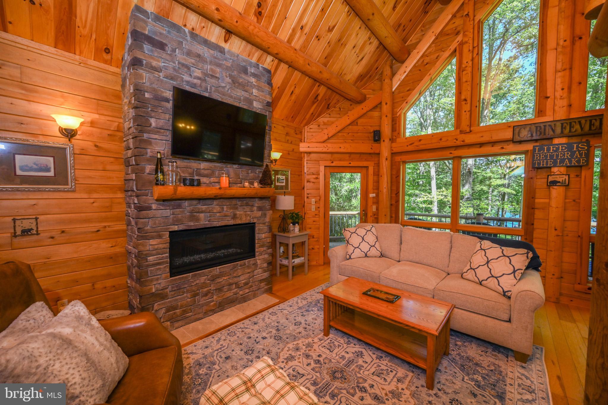 MCCOMAS BEACH - Residential