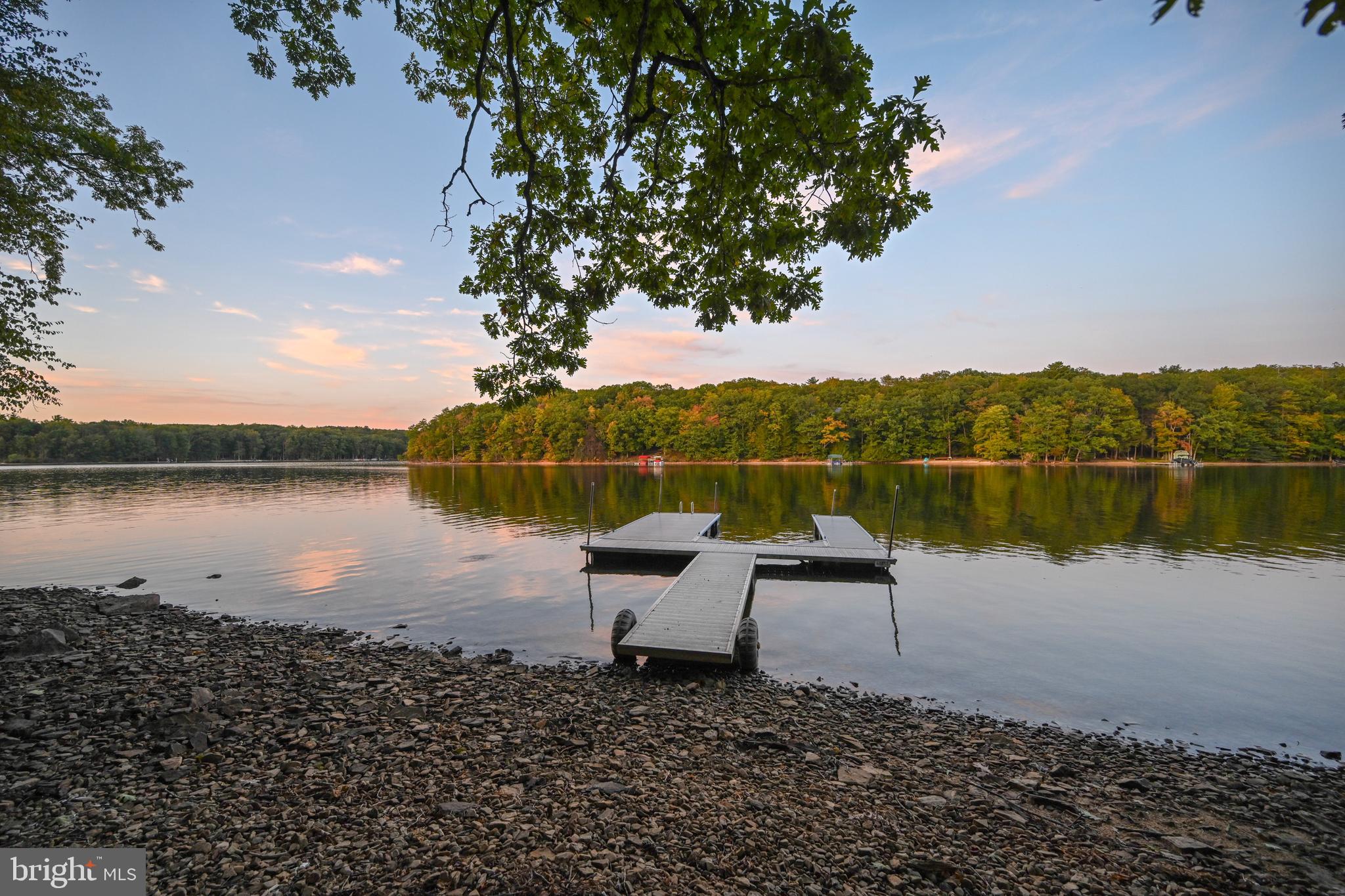 MCCOMAS BEACH - Residential