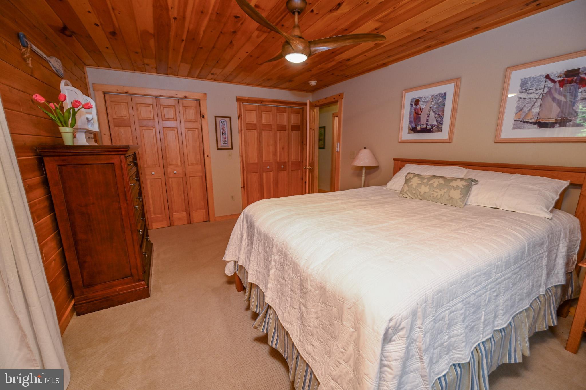 MCCOMAS BEACH - Residential