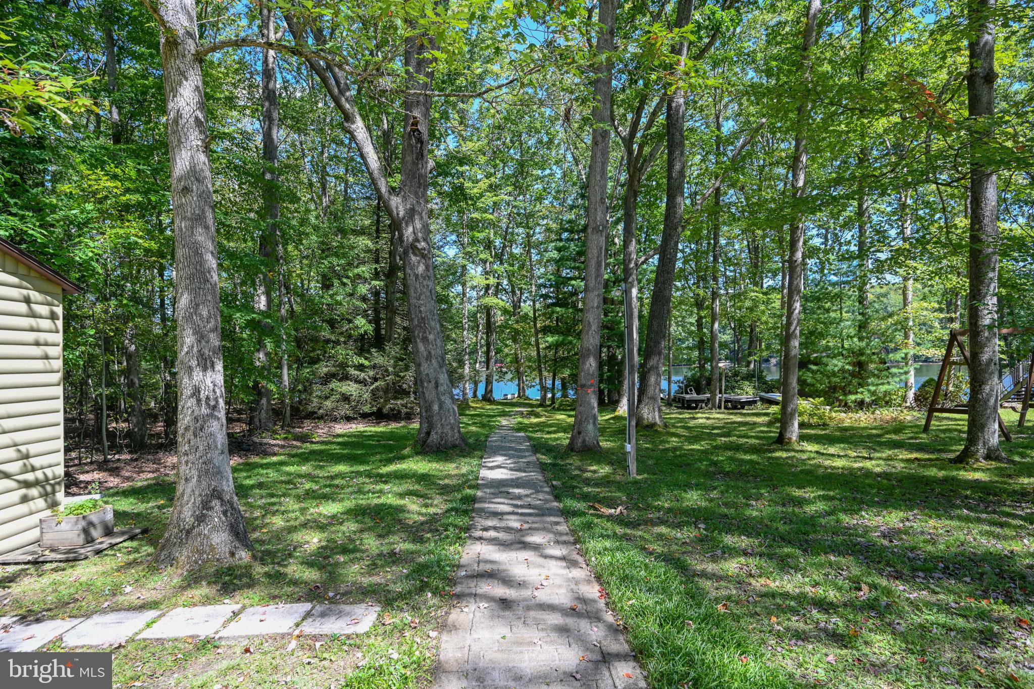 MCCOMAS BEACH - Residential