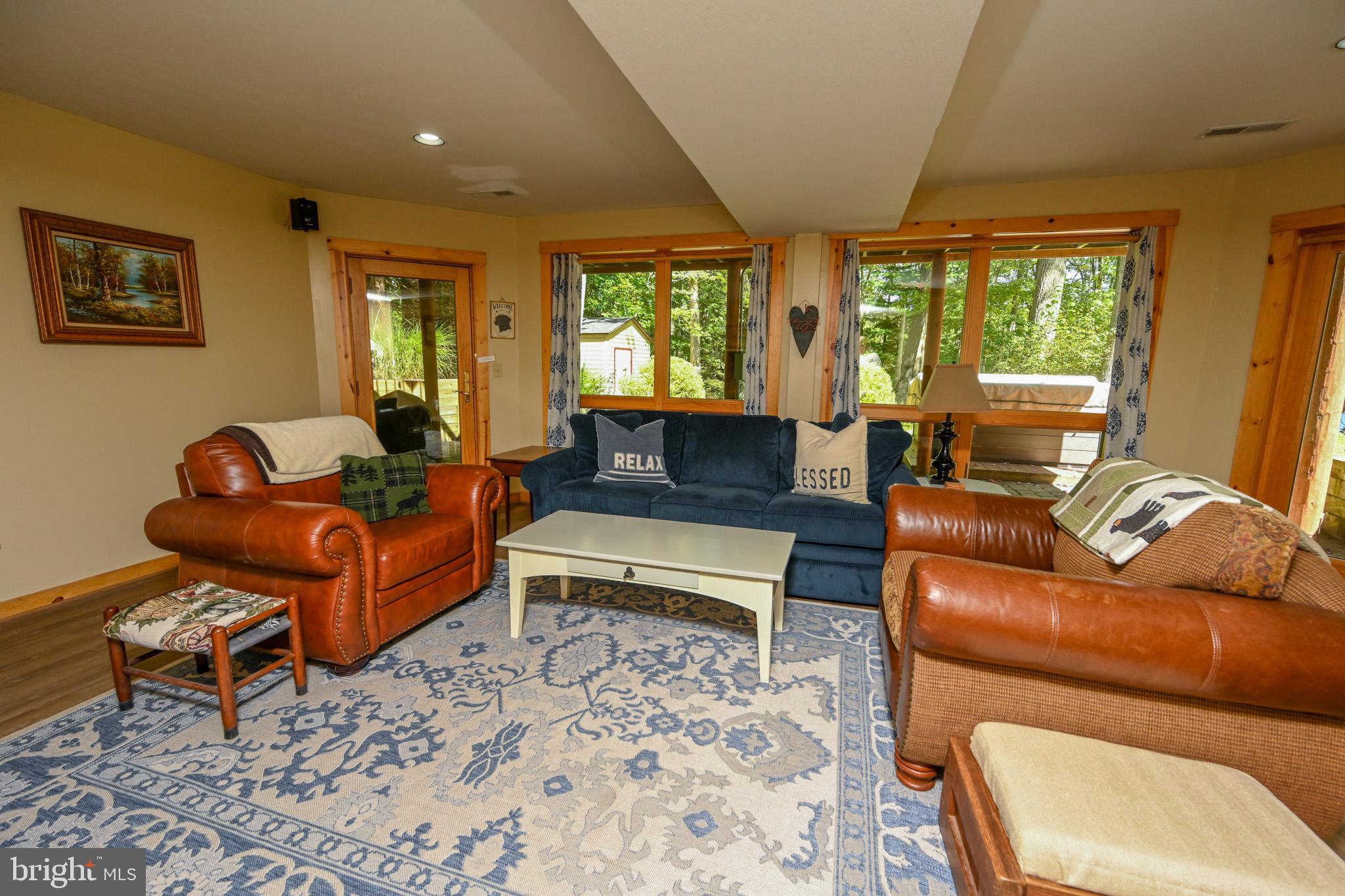 MCCOMAS BEACH - Residential