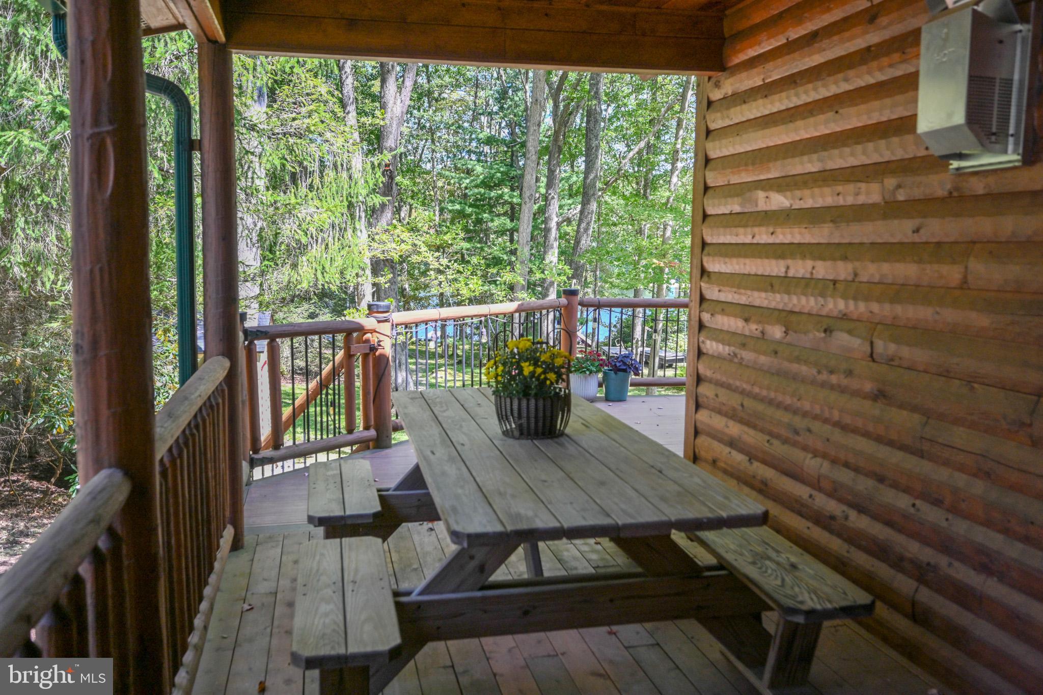 MCCOMAS BEACH - Residential