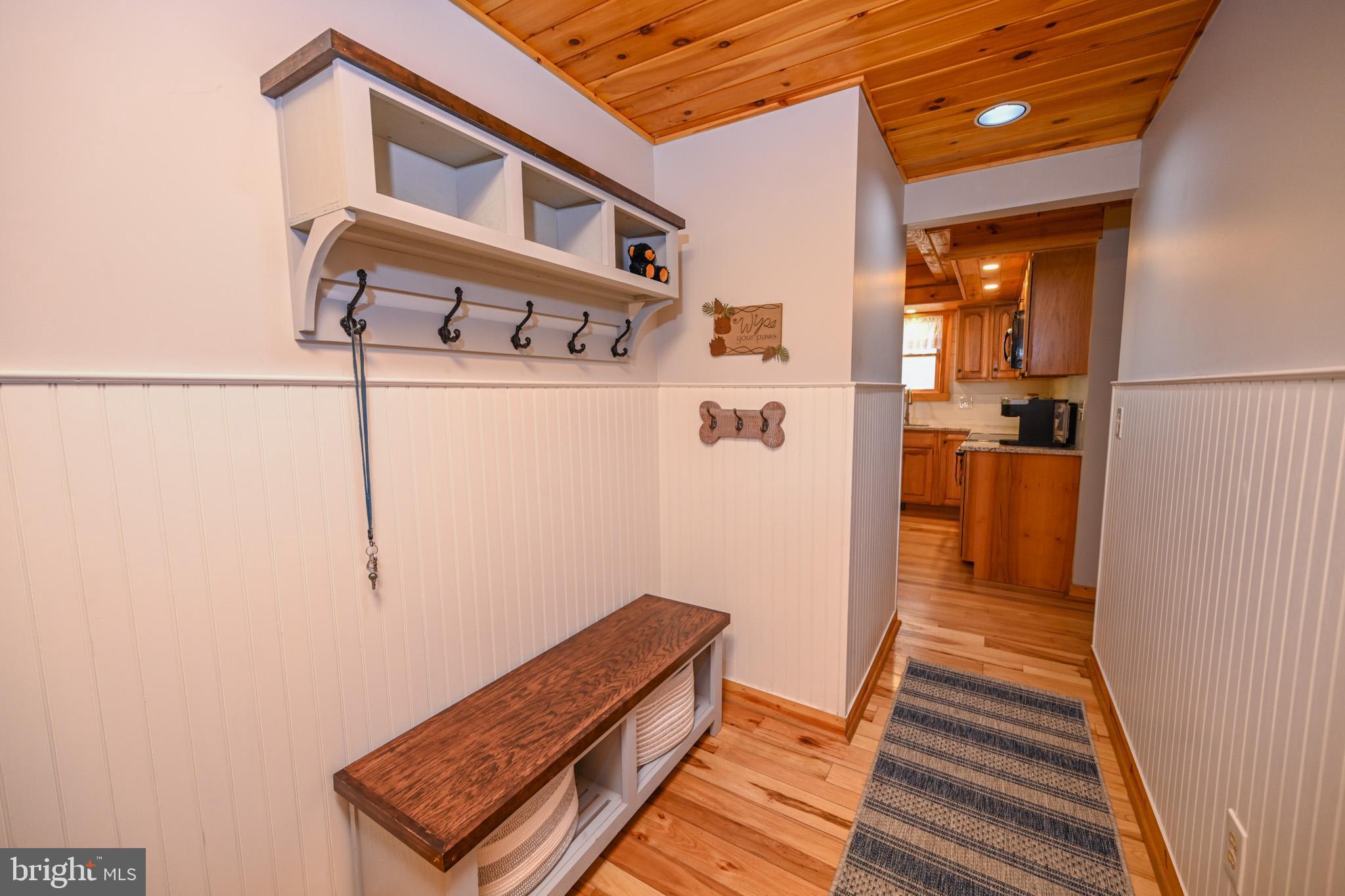 MCCOMAS BEACH - Residential