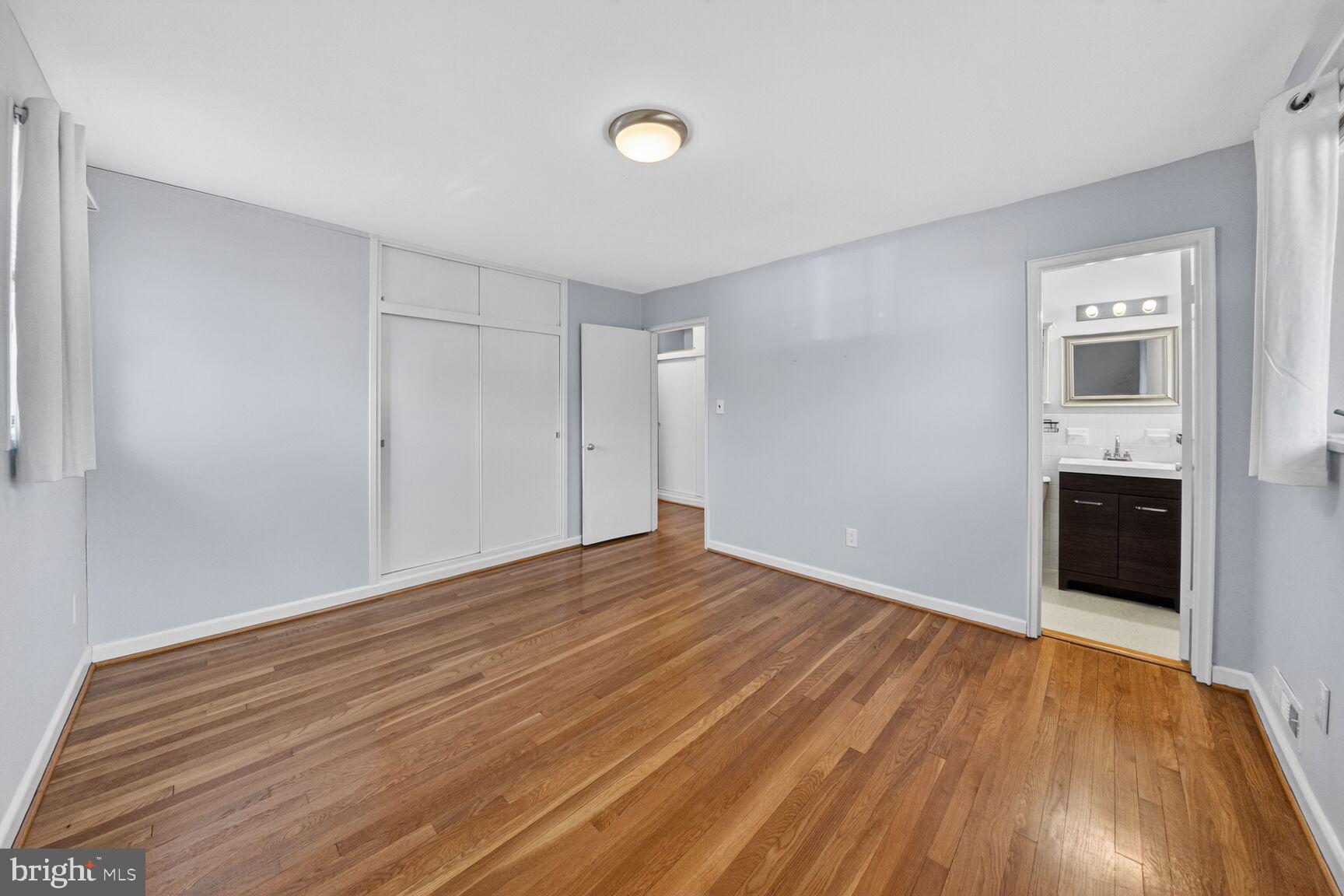 WILDWOOD MANOR - Residential Lease