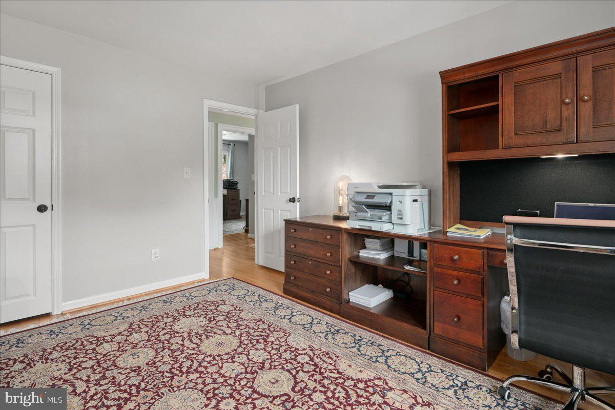 RIVERWOOD - Residential