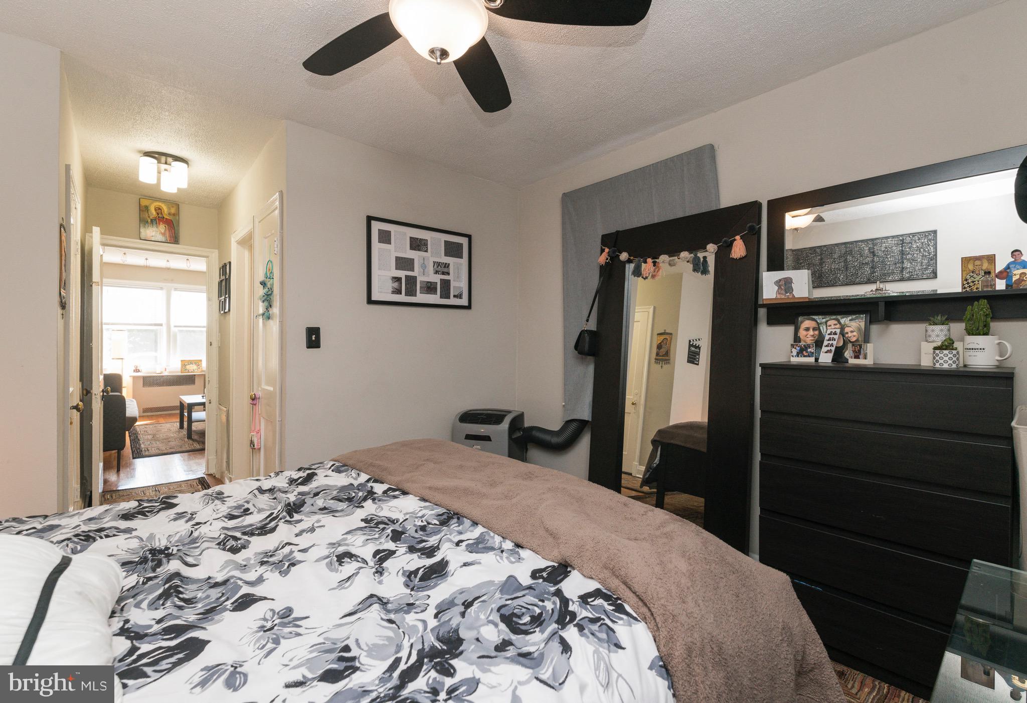 GREEKTOWN - Residential