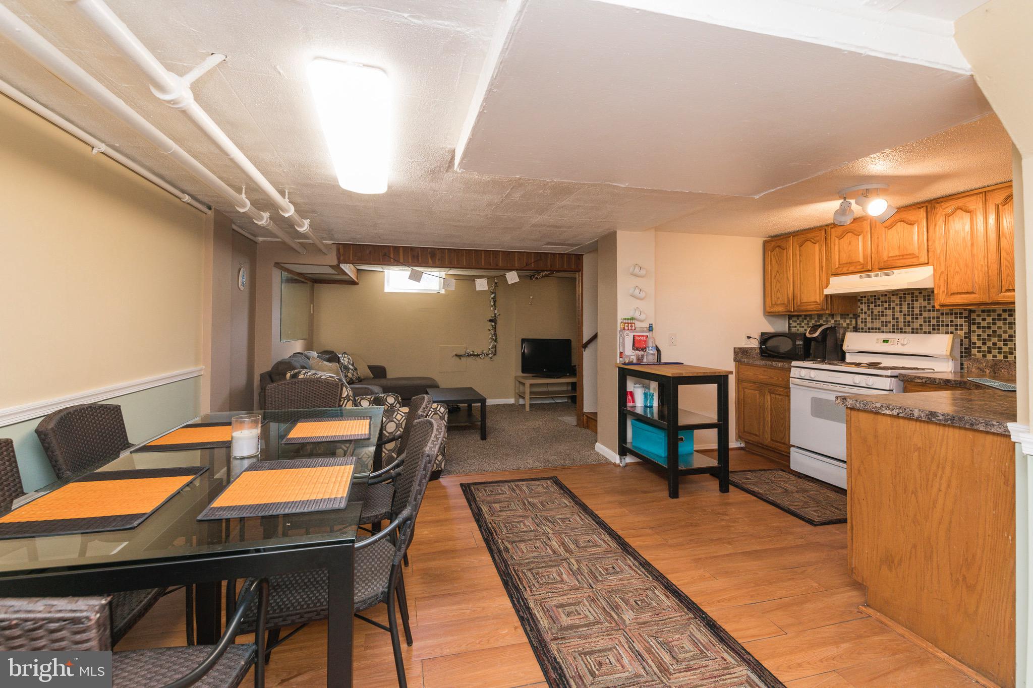 GREEKTOWN - Residential