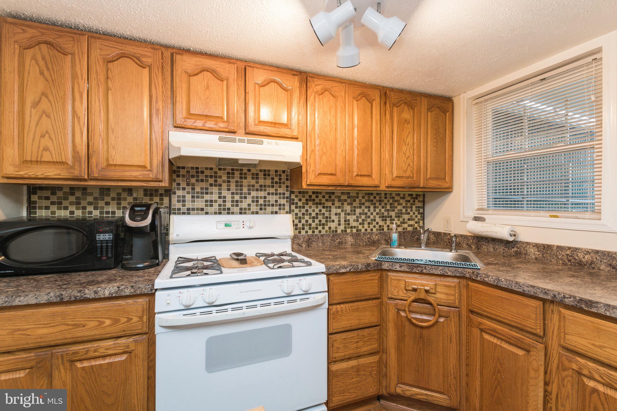 GREEKTOWN - Residential