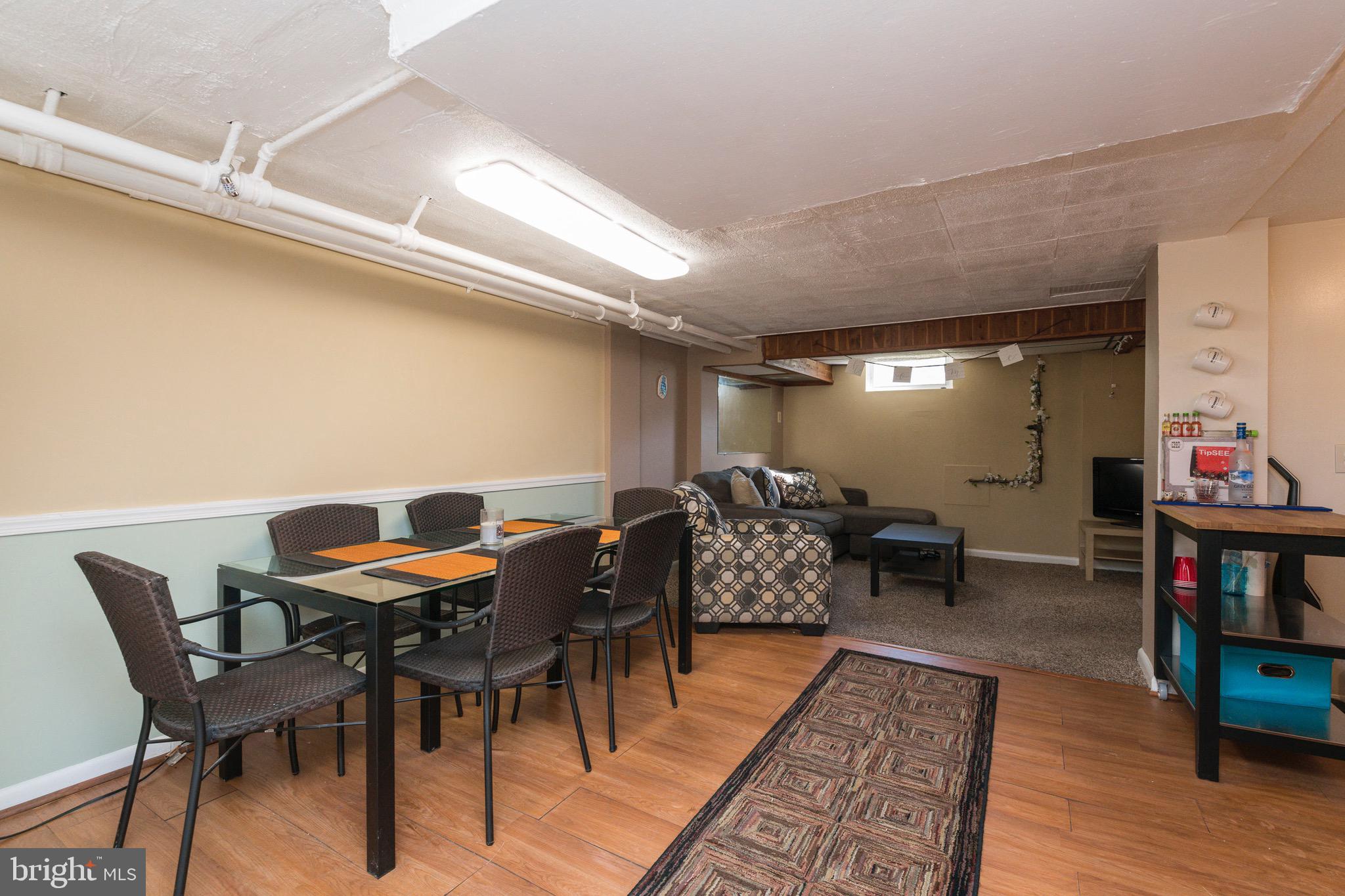 GREEKTOWN - Residential