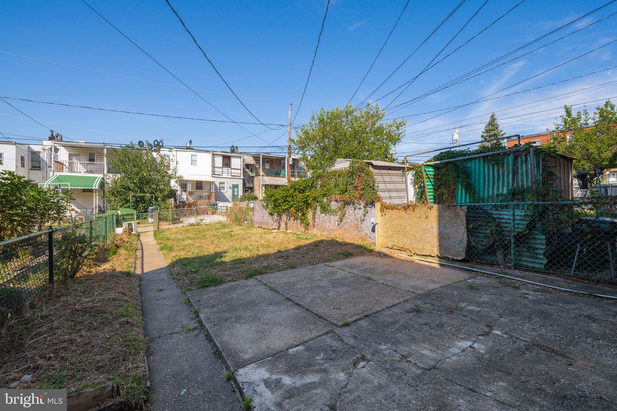 GREEKTOWN - Residential