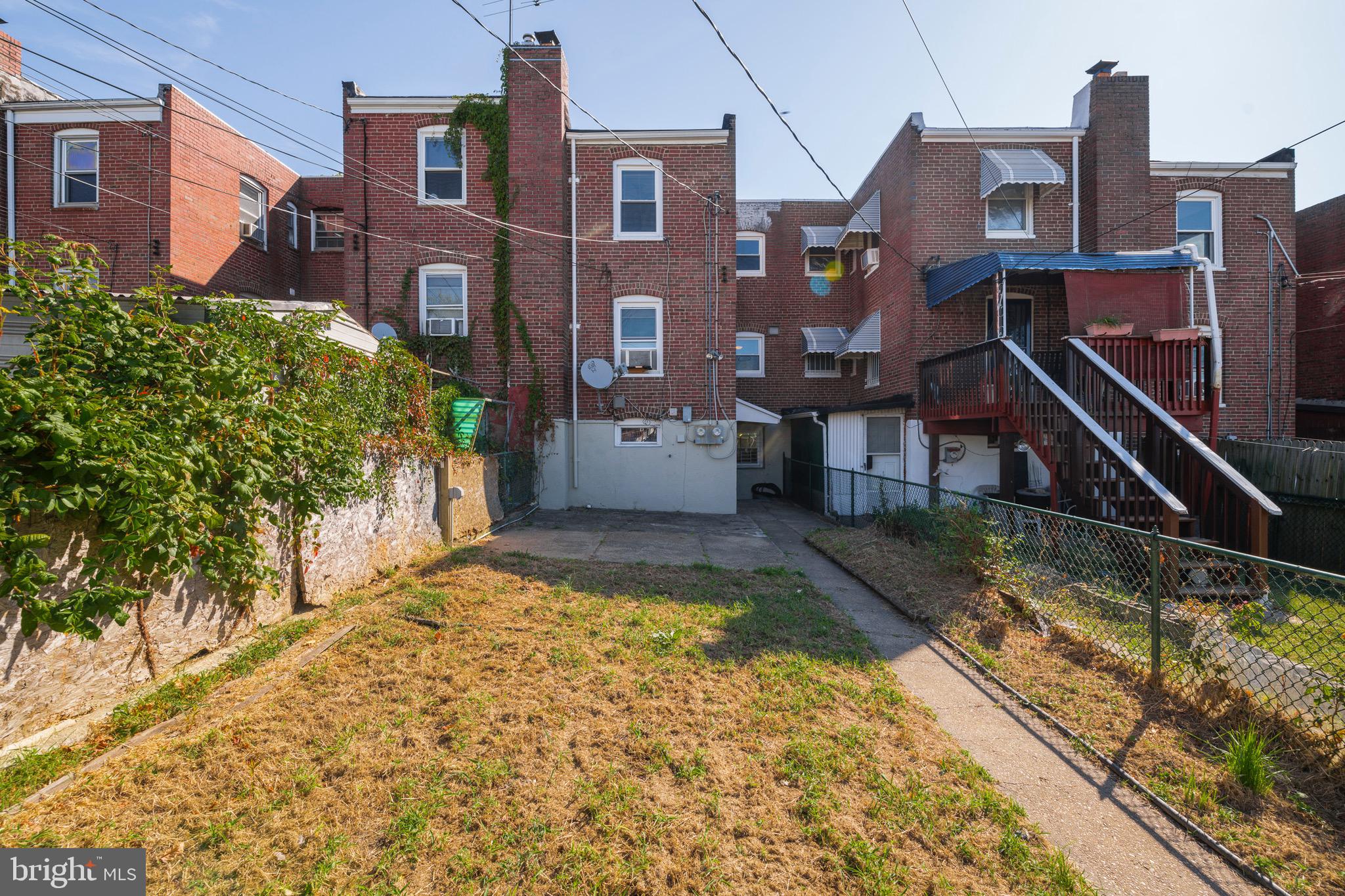 GREEKTOWN - Residential