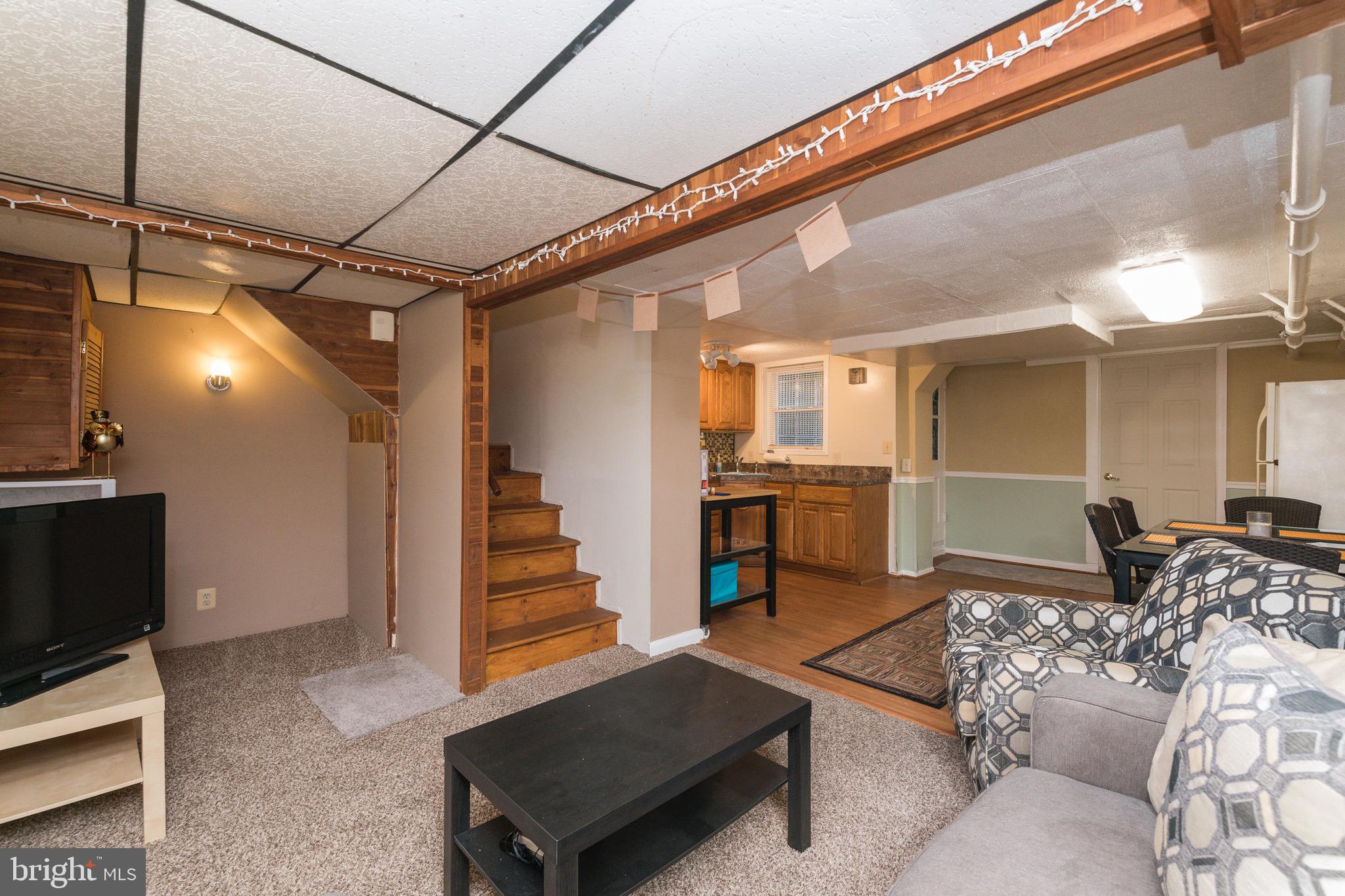 GREEKTOWN - Residential